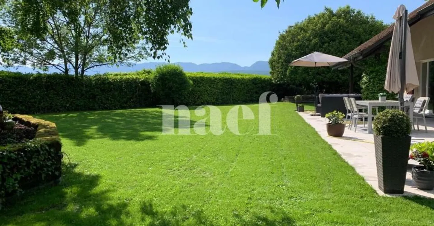 Bella villa indipendente completamente ristrutturata con grande giardino - Foto 13 di 13