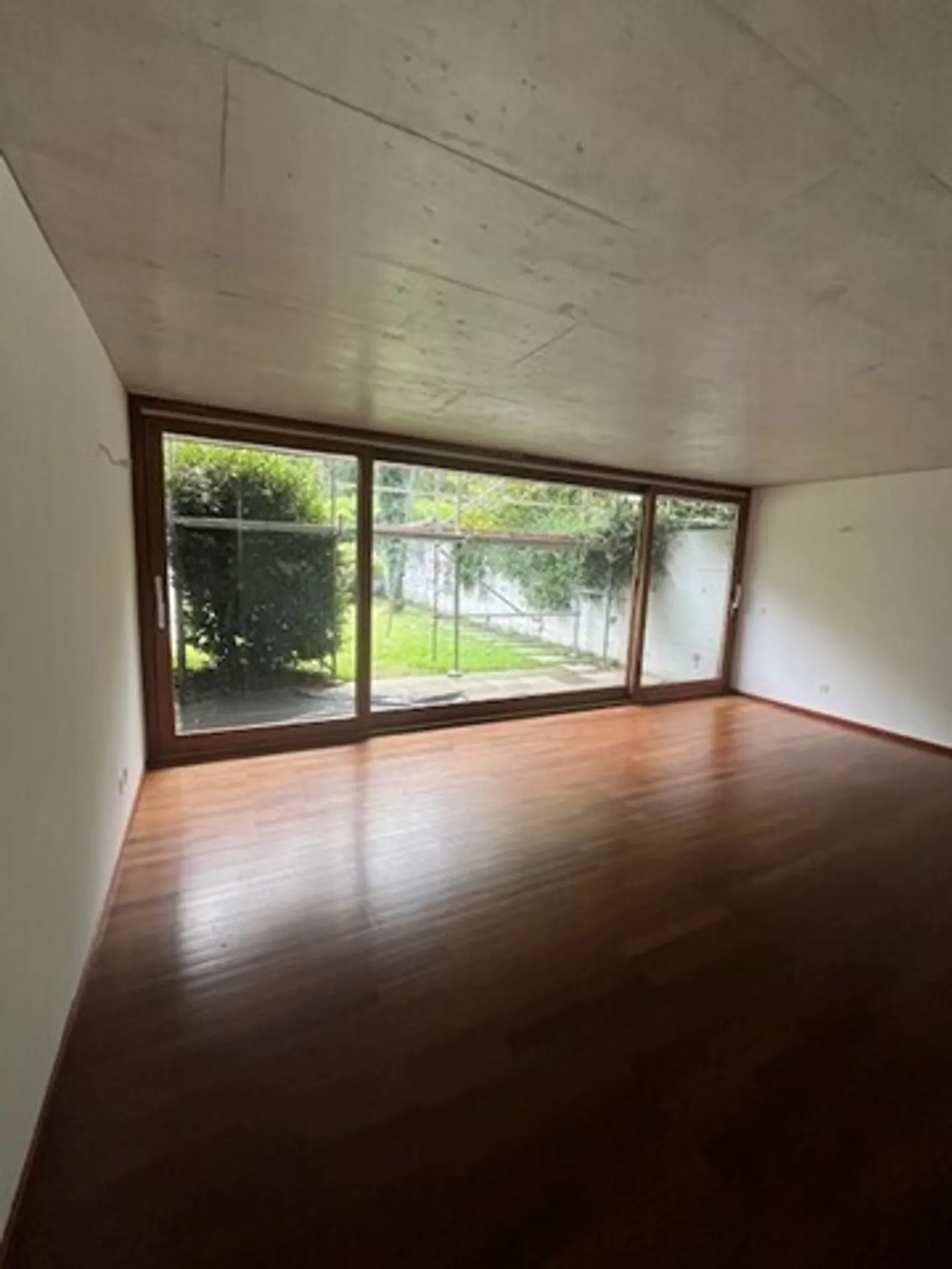 ARCEGNO, AFFITTIAMO CASA A SCHIERA DUPLEX DI 5 LOCALI - Foto 4 di 11