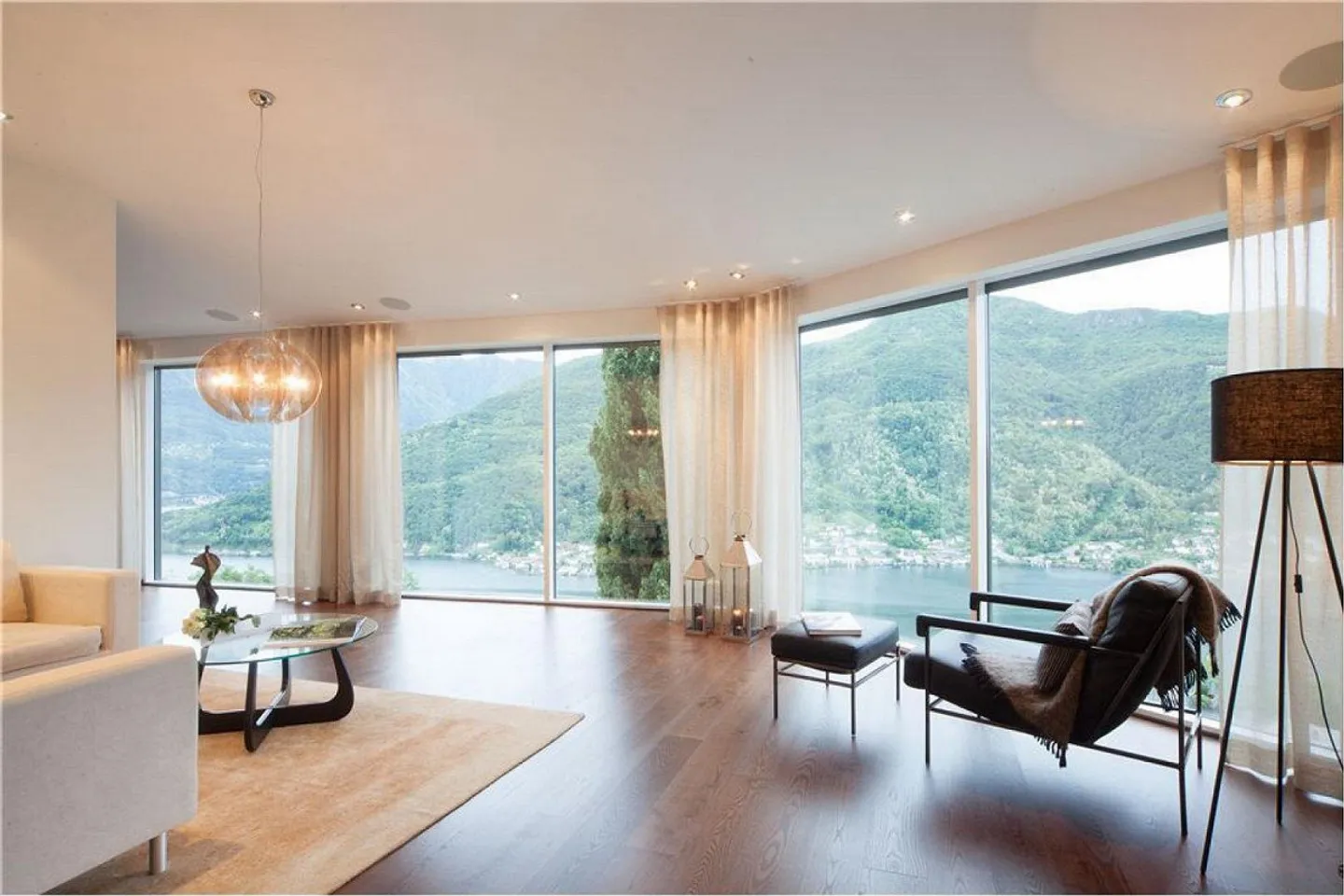 Vico Morcote - A true gem! Exclusive dream property - Photo 12 of 13