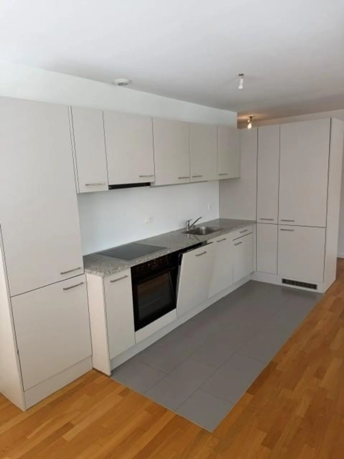 Bel appartement récent avec garantie de loyer offerte ! - Photo 2 sur 5