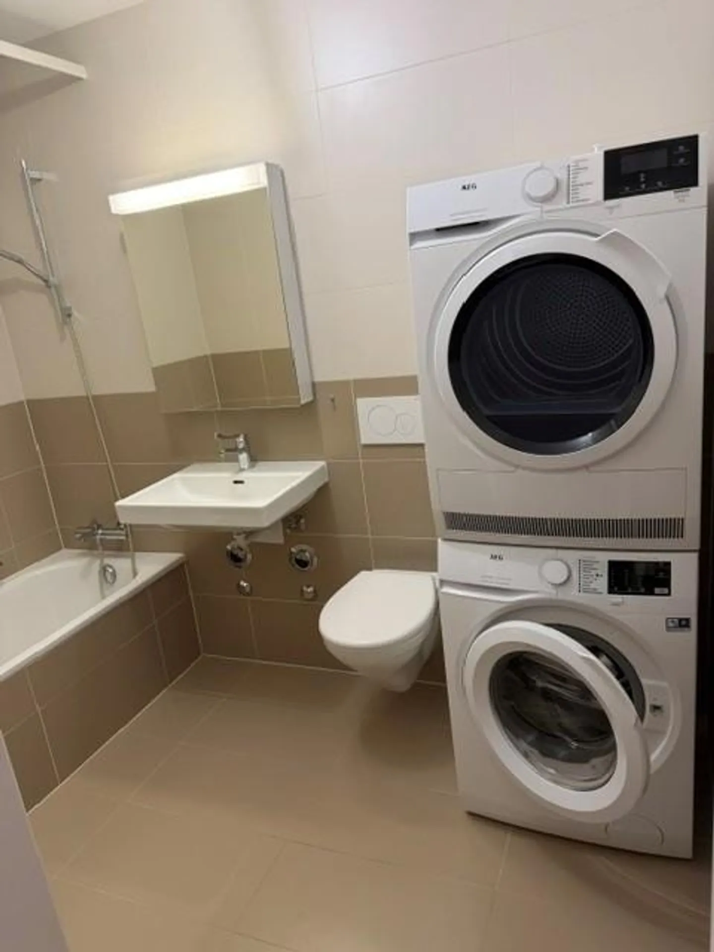 Bel appartement récent avec garantie de loyer offerte ! - Photo 3 sur 5