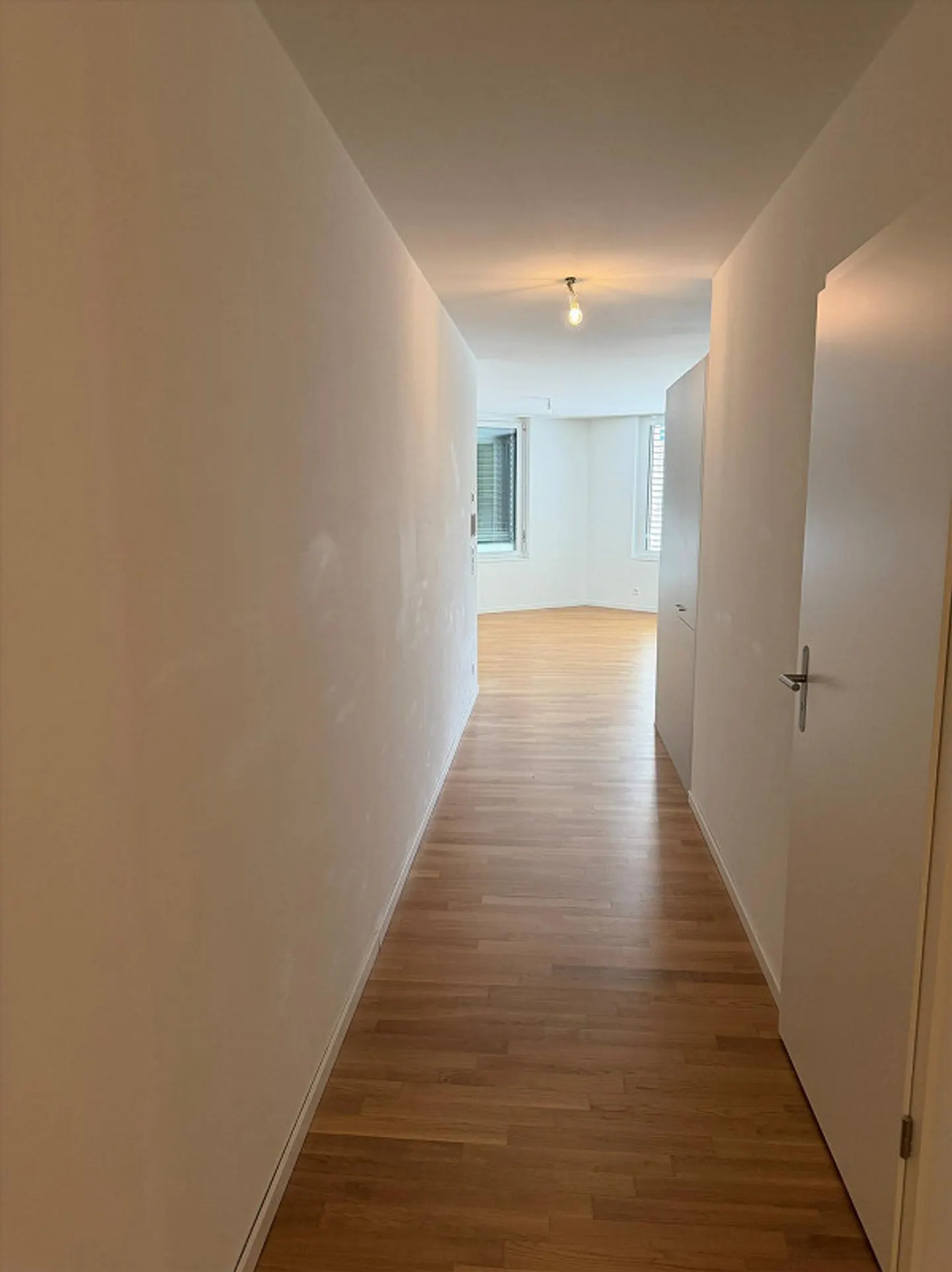 Bel appartement récent avec garantie de loyer offerte ! - Photo 5 sur 5