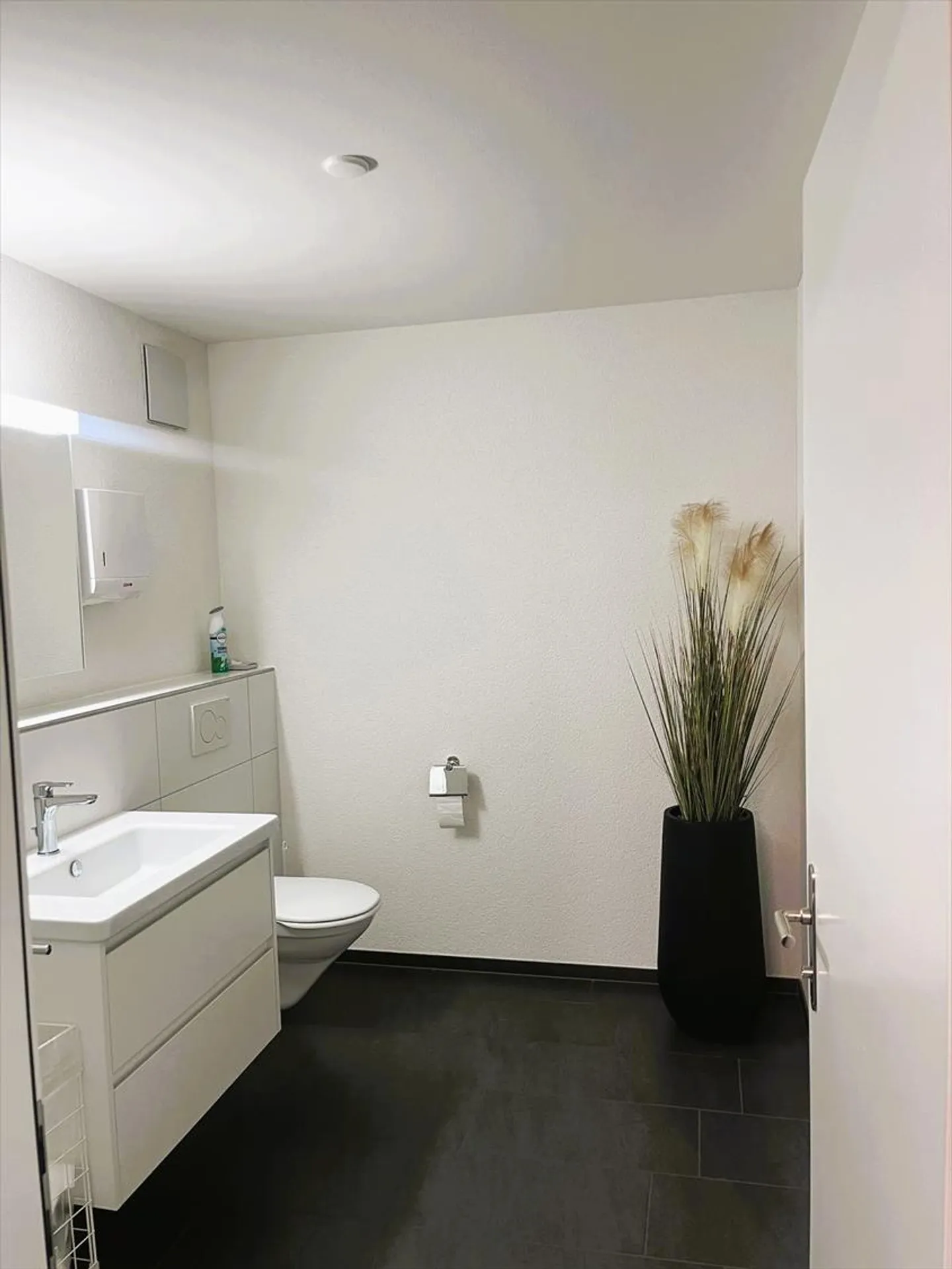 Votre nouveau site d'affaires – représentatif, central, prêt à emménager. - Photo 8 sur 8