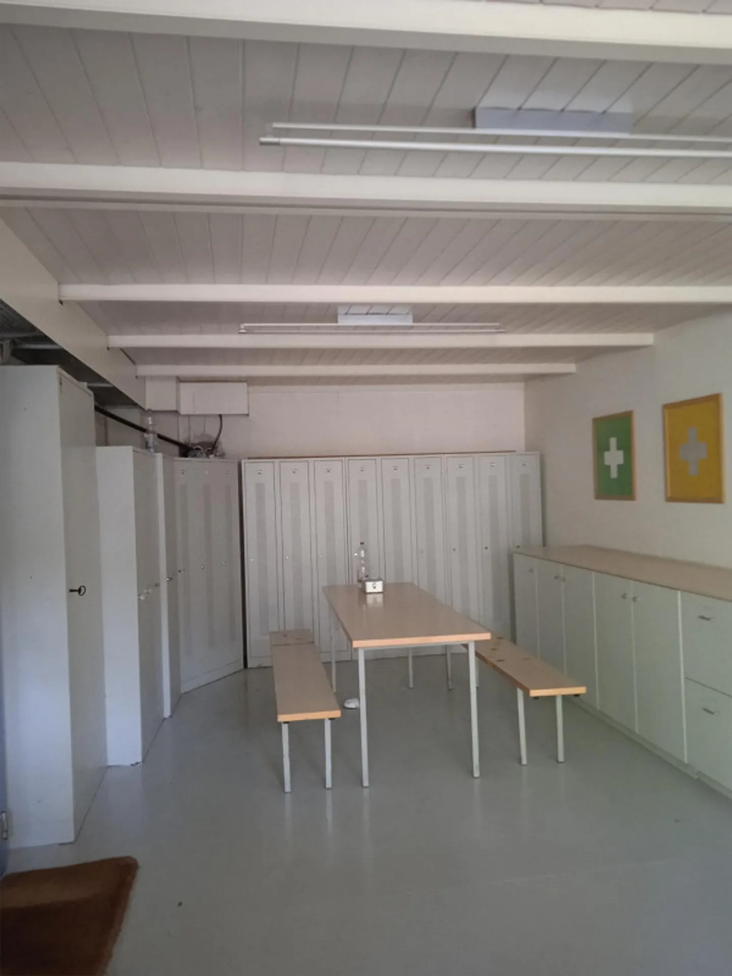 Proprietà industriale/commerciale con sufficienti riserve di terreno - Foto 9 di 14