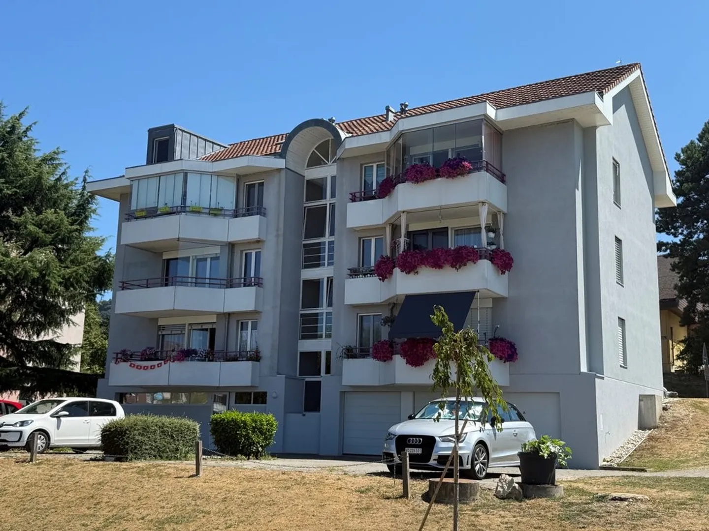 Appartement Charmant avec Balcon - Photo 1 sur 7