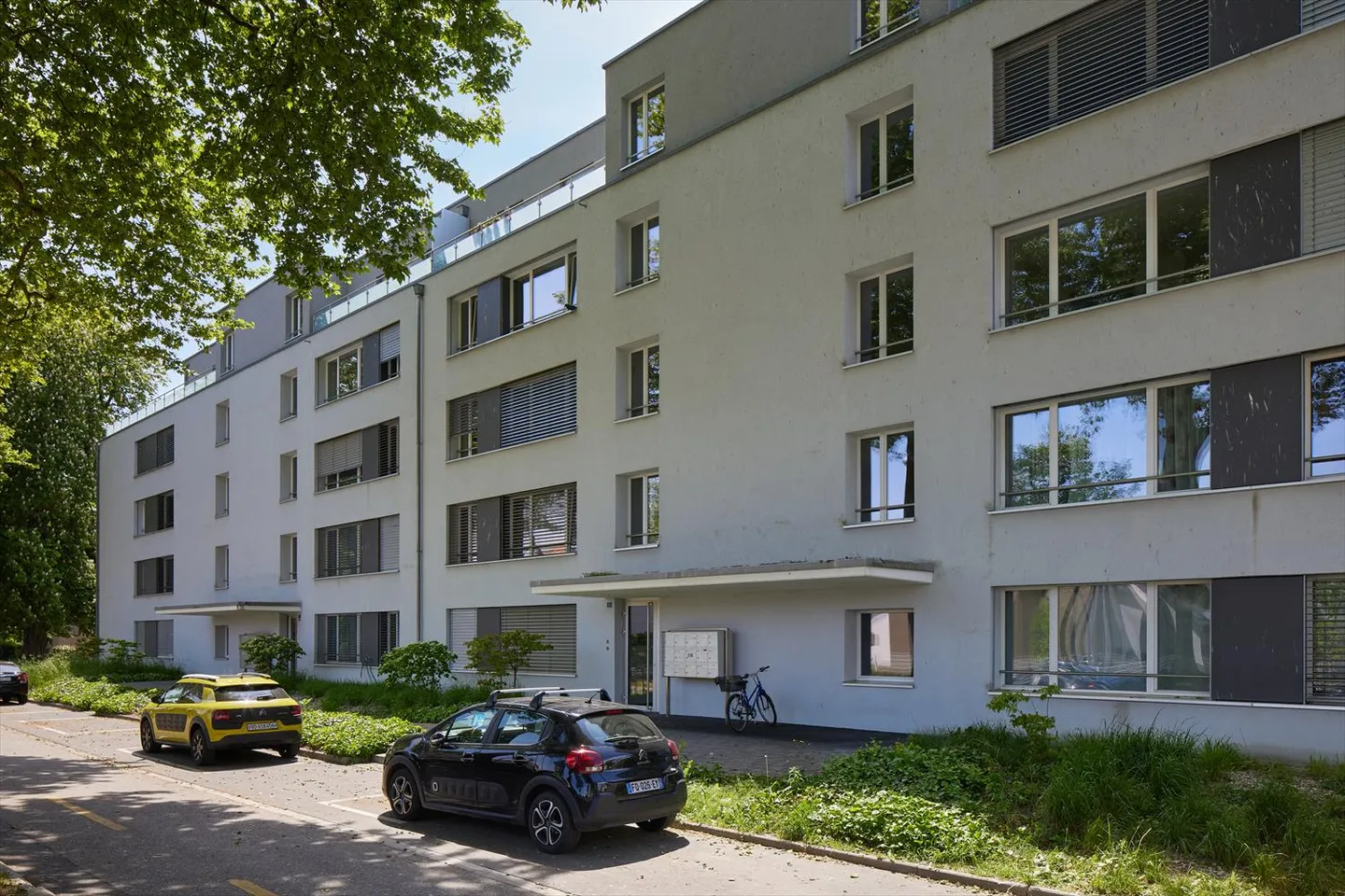 2.5 Room Apartment - Photo 3 of 4