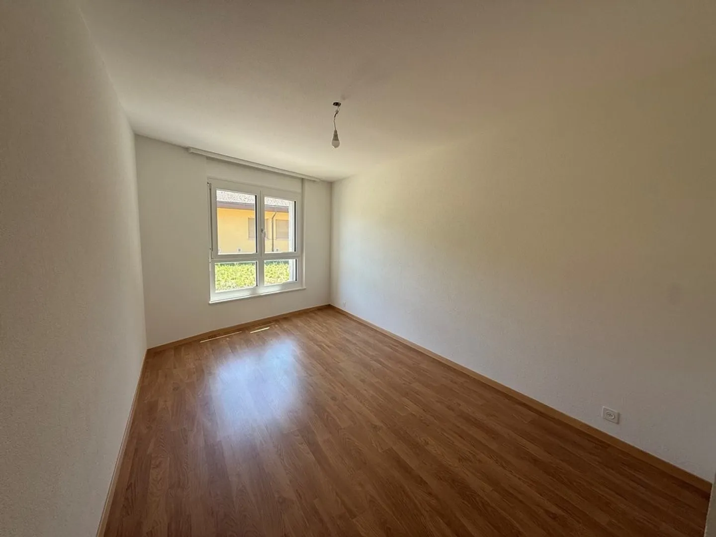 Appartement Charmant avec Balcon - Photo 4 sur 7