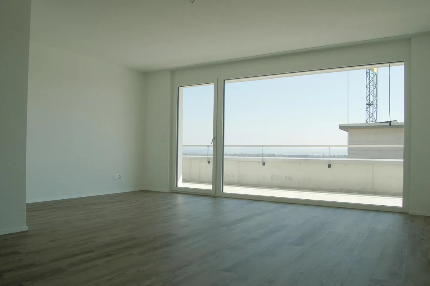 Space for Living – Stylish 4½-Room Apartment on Two Floors - Photo 7 of 9