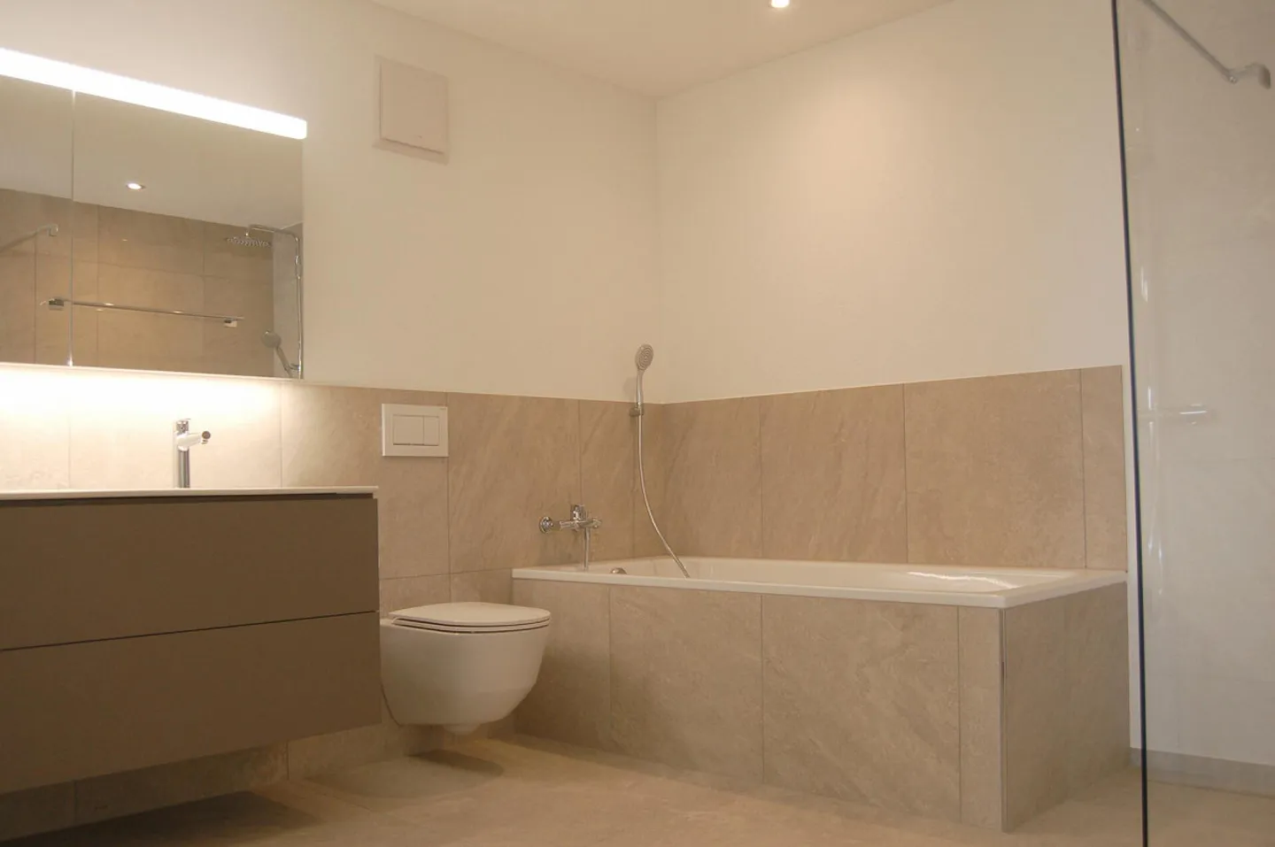 Space for Living – Stylish 4½-Room Apartment on Two Floors - Photo 9 of 9