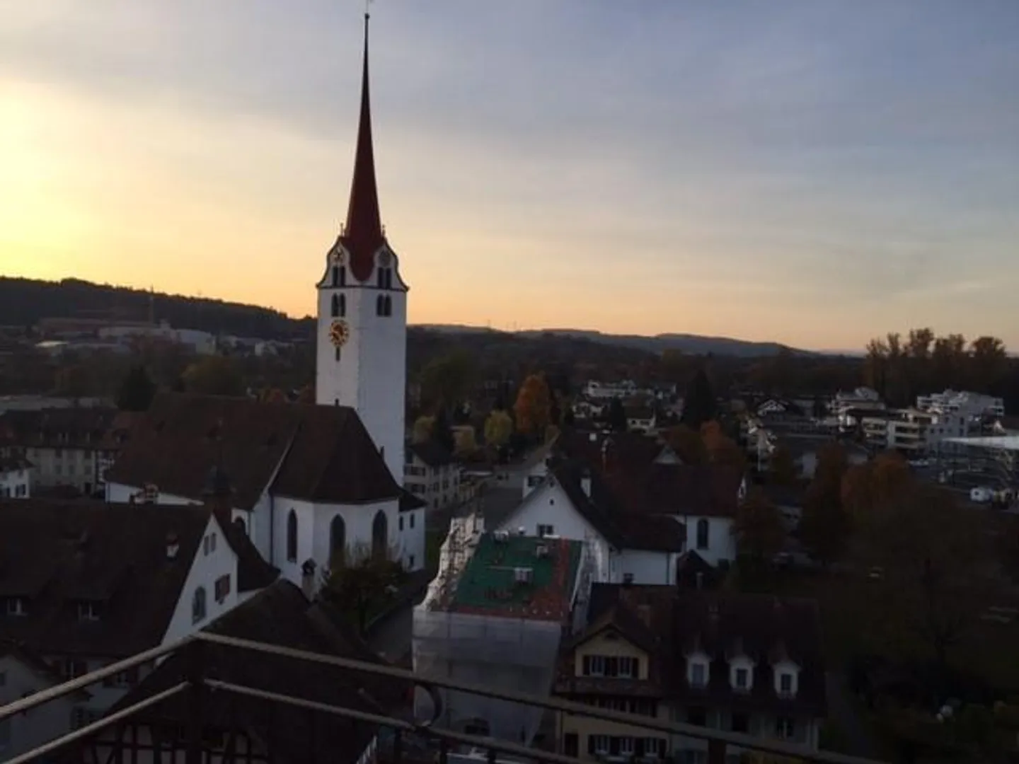 Appartement spacieux de 2 pièces - Photo 3 sur 10