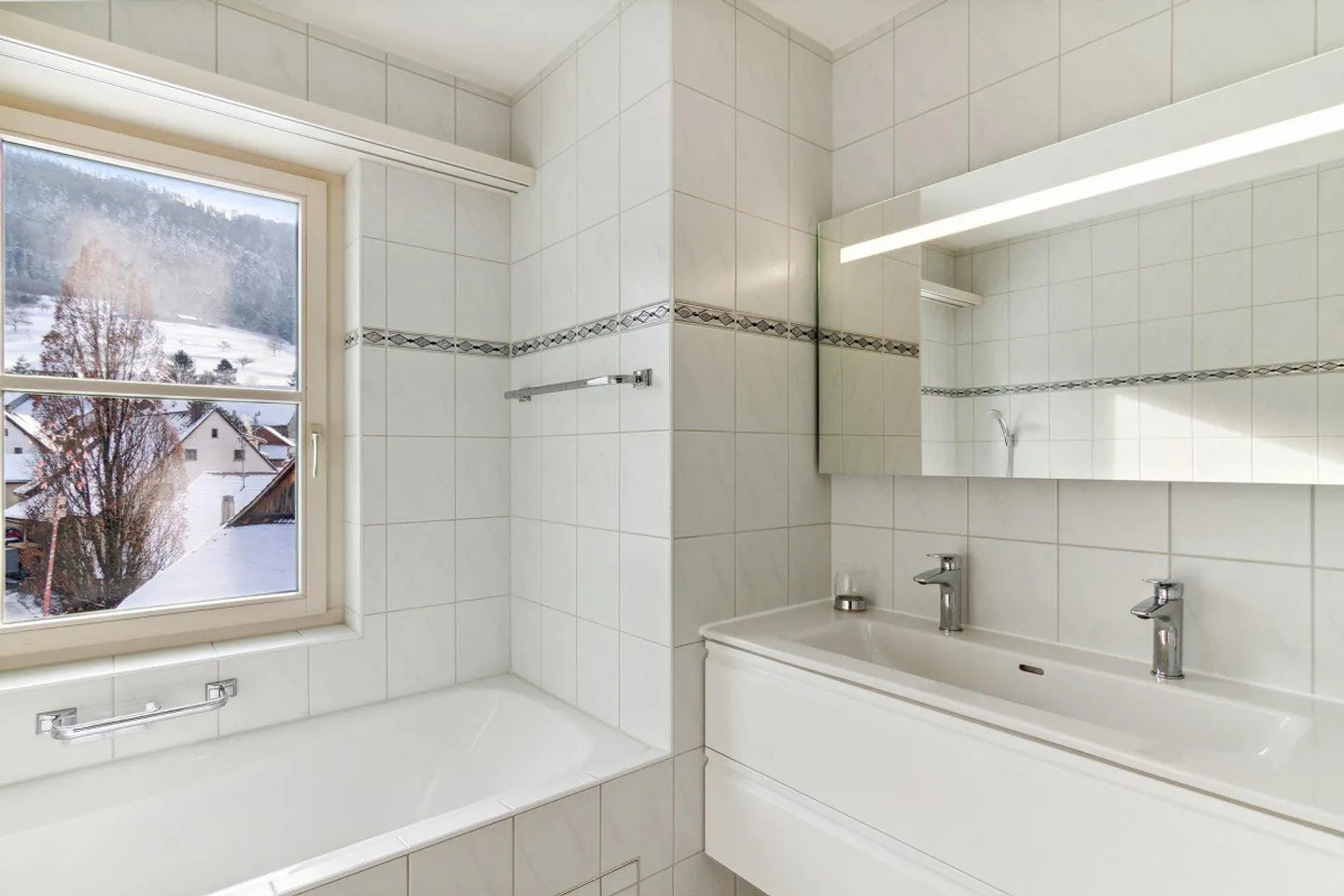 Grosszügige 5.5-Zimmer-Maisonettewohnung an ruhiger Lage - Foto 10 von 22