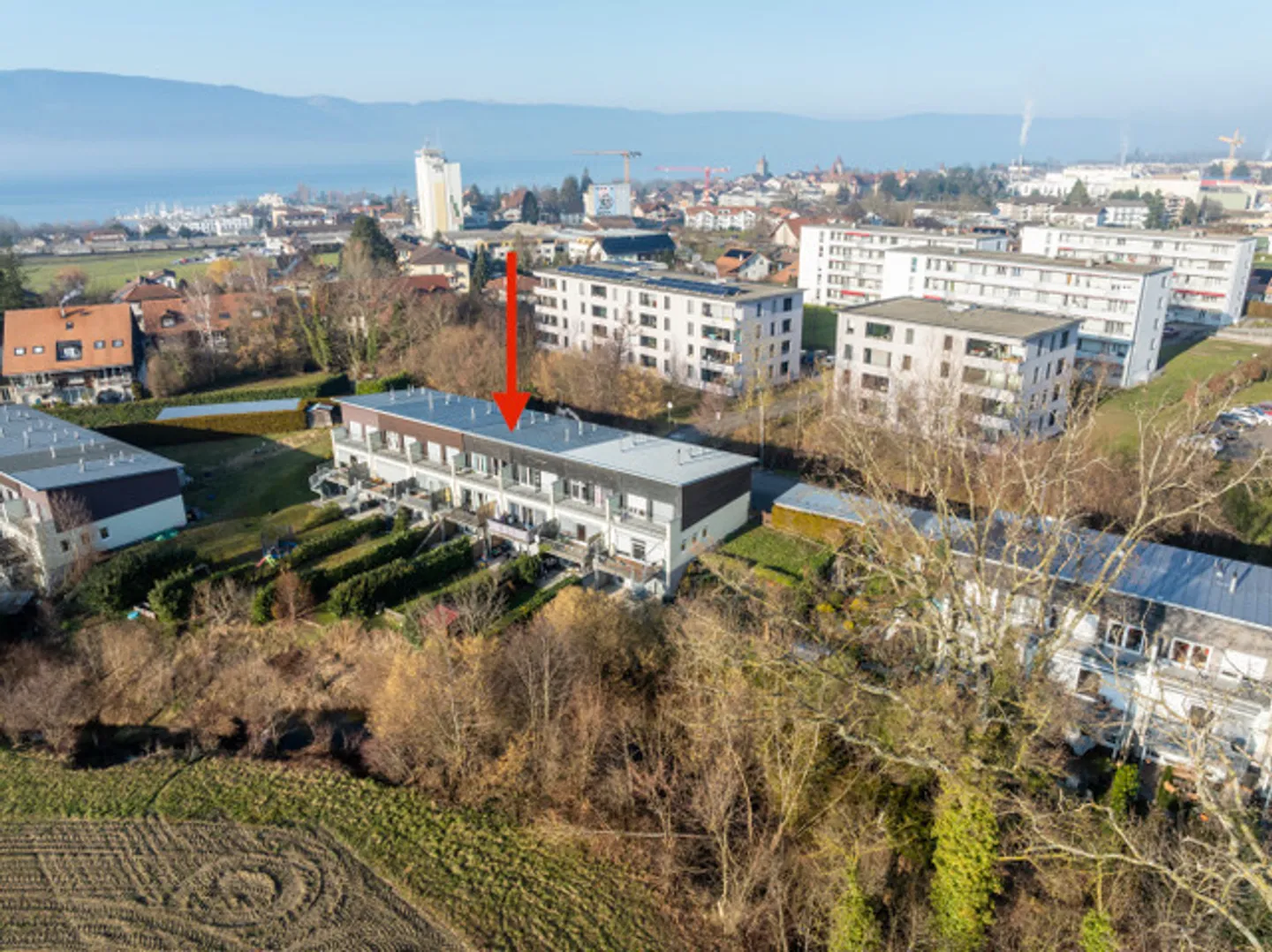 Estavayer-le-Lac Beautiful villa of 5.5 rooms On the edge of agricultural land - Photo 2 of 8