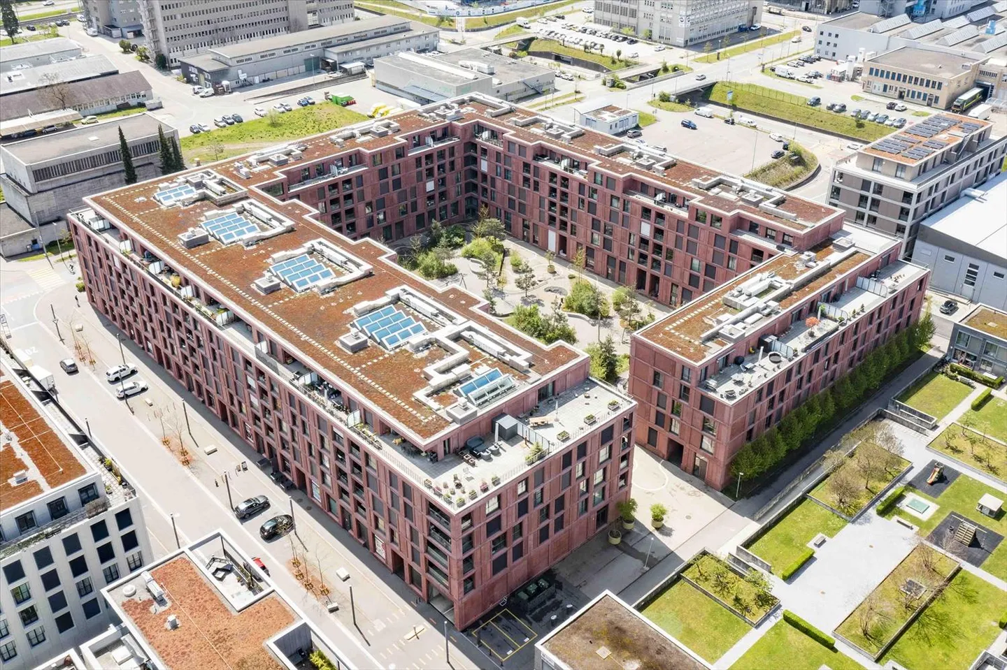 Vous avez besoin d'espace ? ROY l'a ! - Photo 2 sur 11