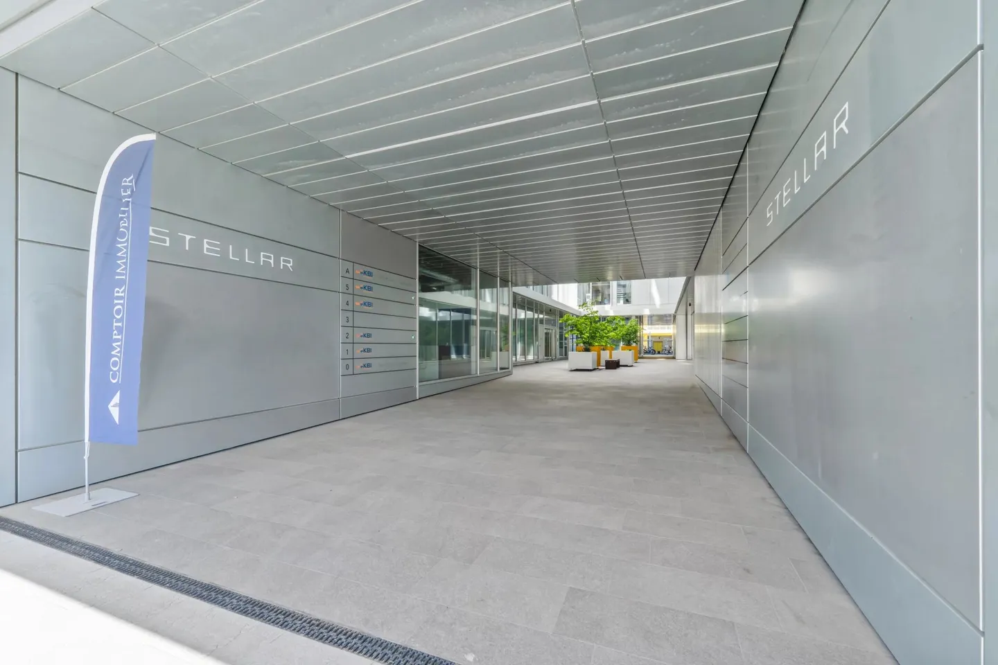 Magasin à louer - Photo 3 sur 13