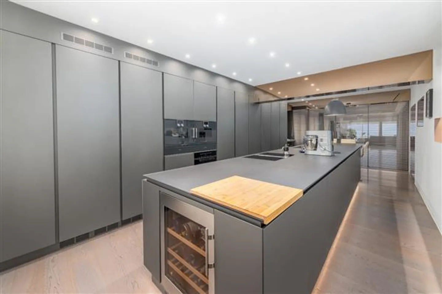 Lugano: 8.5-Zimmer-Wohnung - Foto 6 von 13