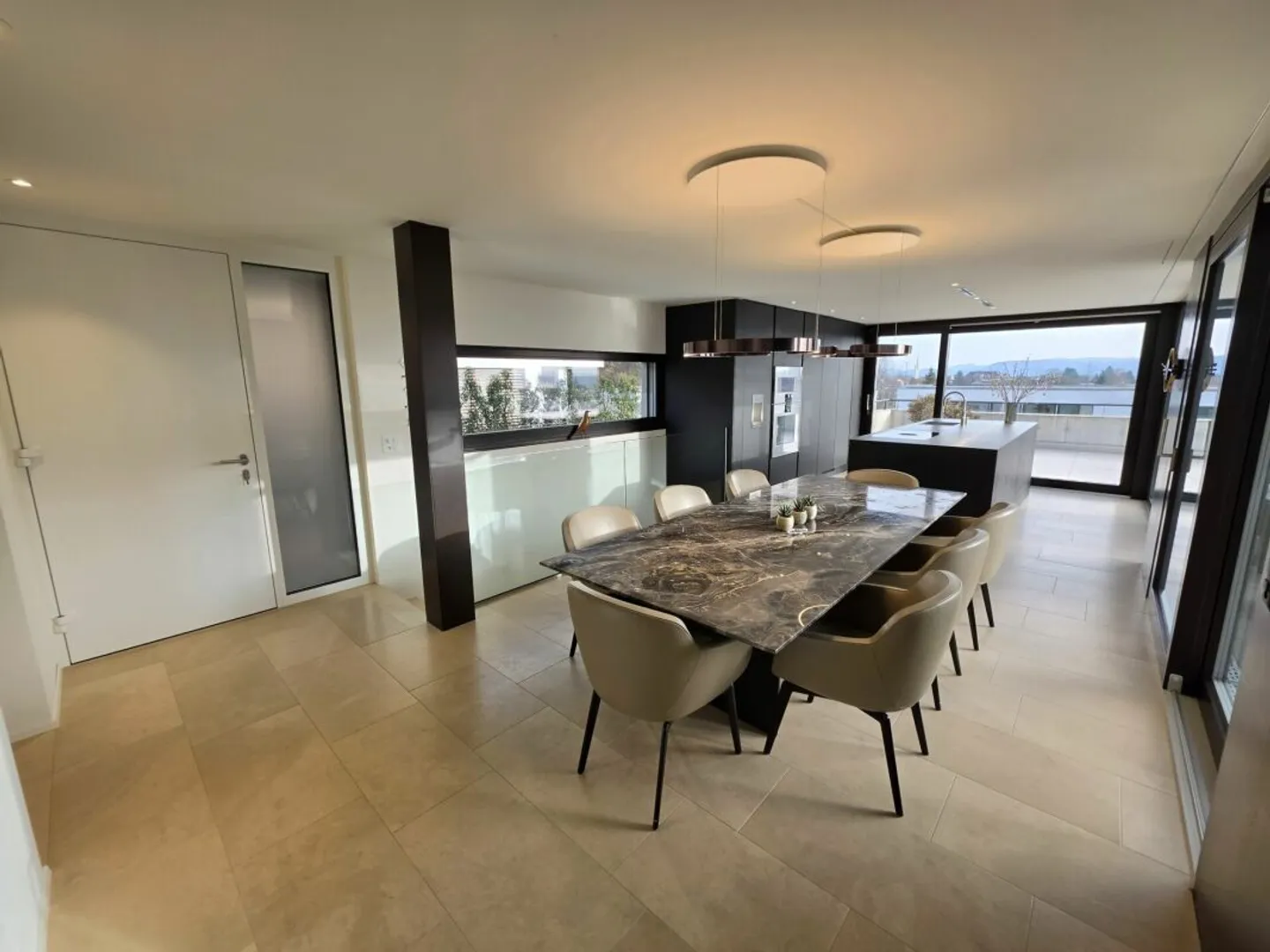 Villa di Lusso con Vista sulle Alpi - Foto 12 di 23