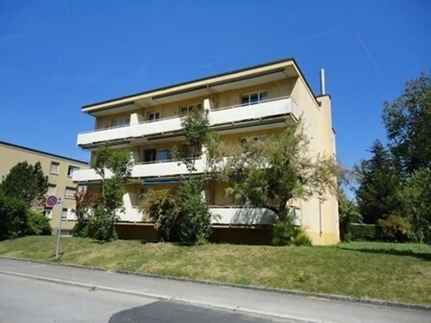 Grazioso appartamento di 1.5 locali a Bülach - Foto 1 di 4