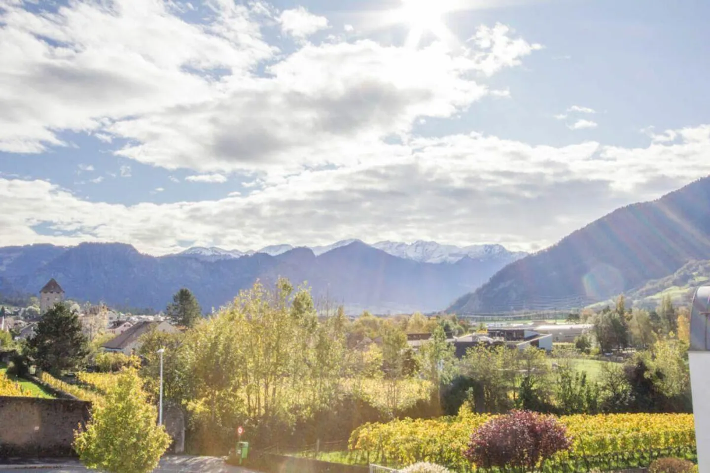 Stunning view amidst the vineyards - Photo 11 of 16