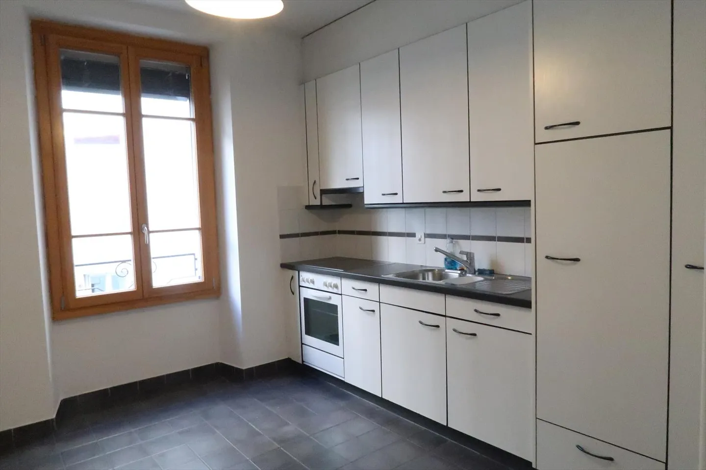 Appartement 3 pièces - Photo 2 sur 4