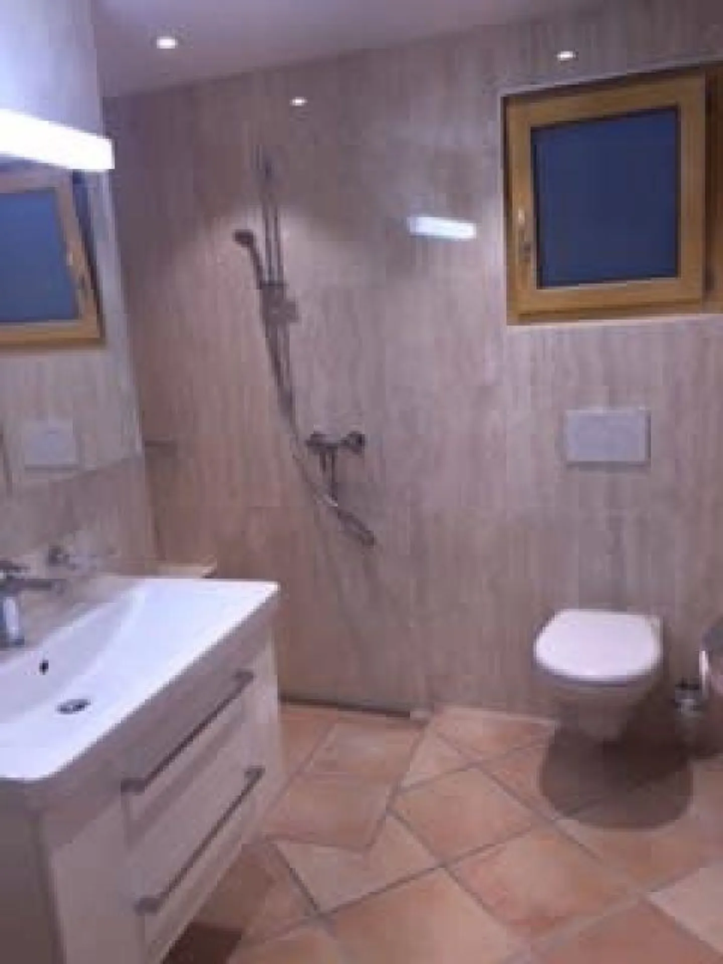 Newly Built 6.5 Room Rustic House - Photo 9 of 13