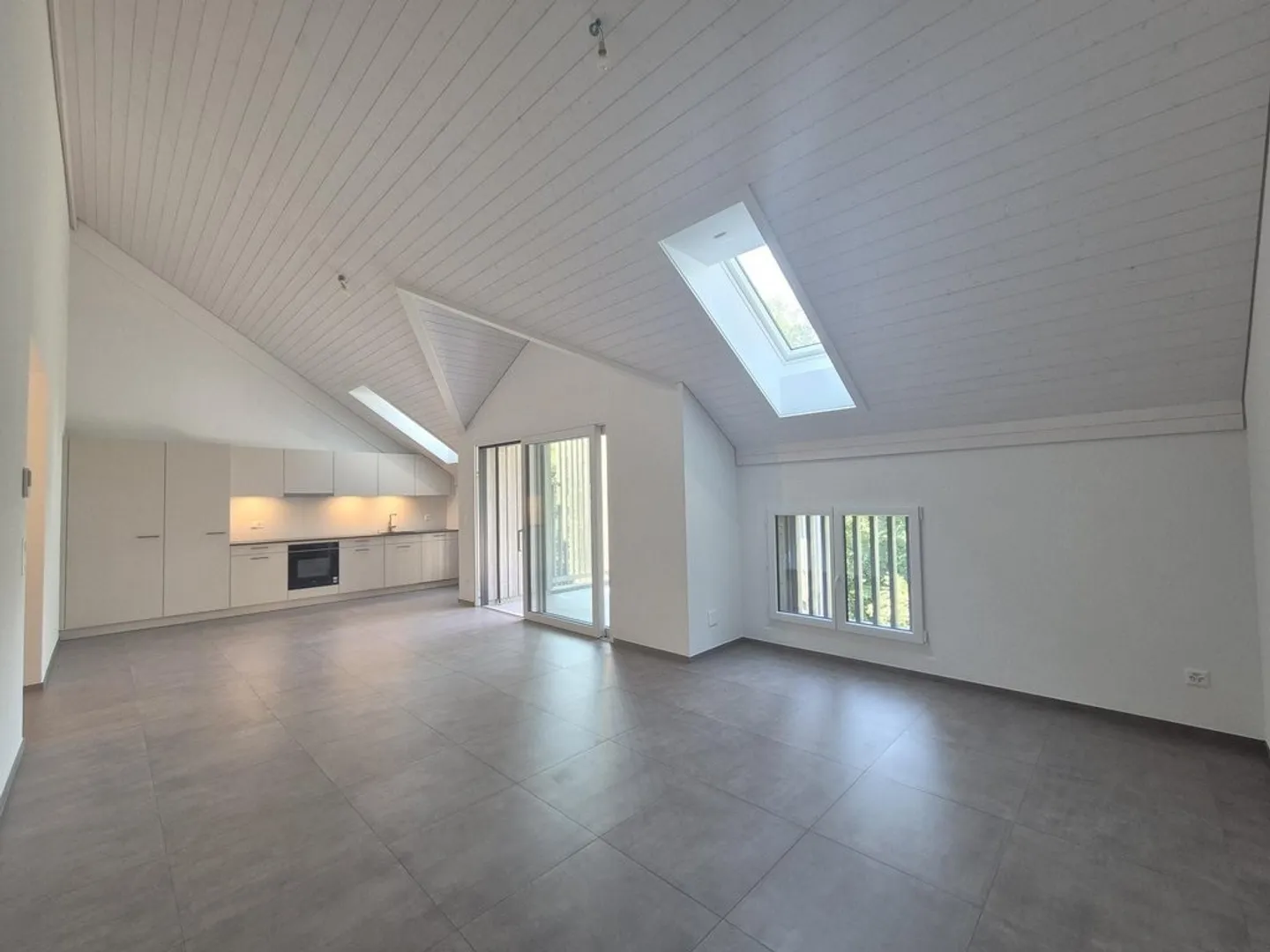 ST-AUBIN (FR) - 4.5 Rooms on the 1st Floor - Photo 3 of 11