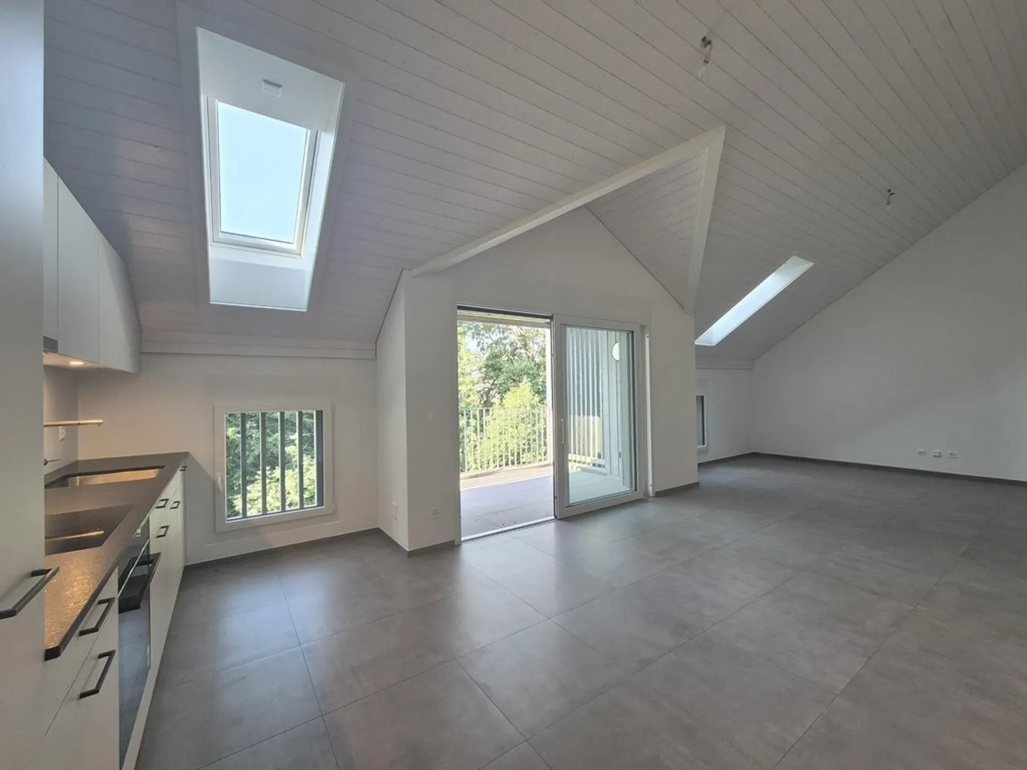 ST-AUBIN (FR) - 4.5 Rooms on the 1st Floor - Photo 4 of 11