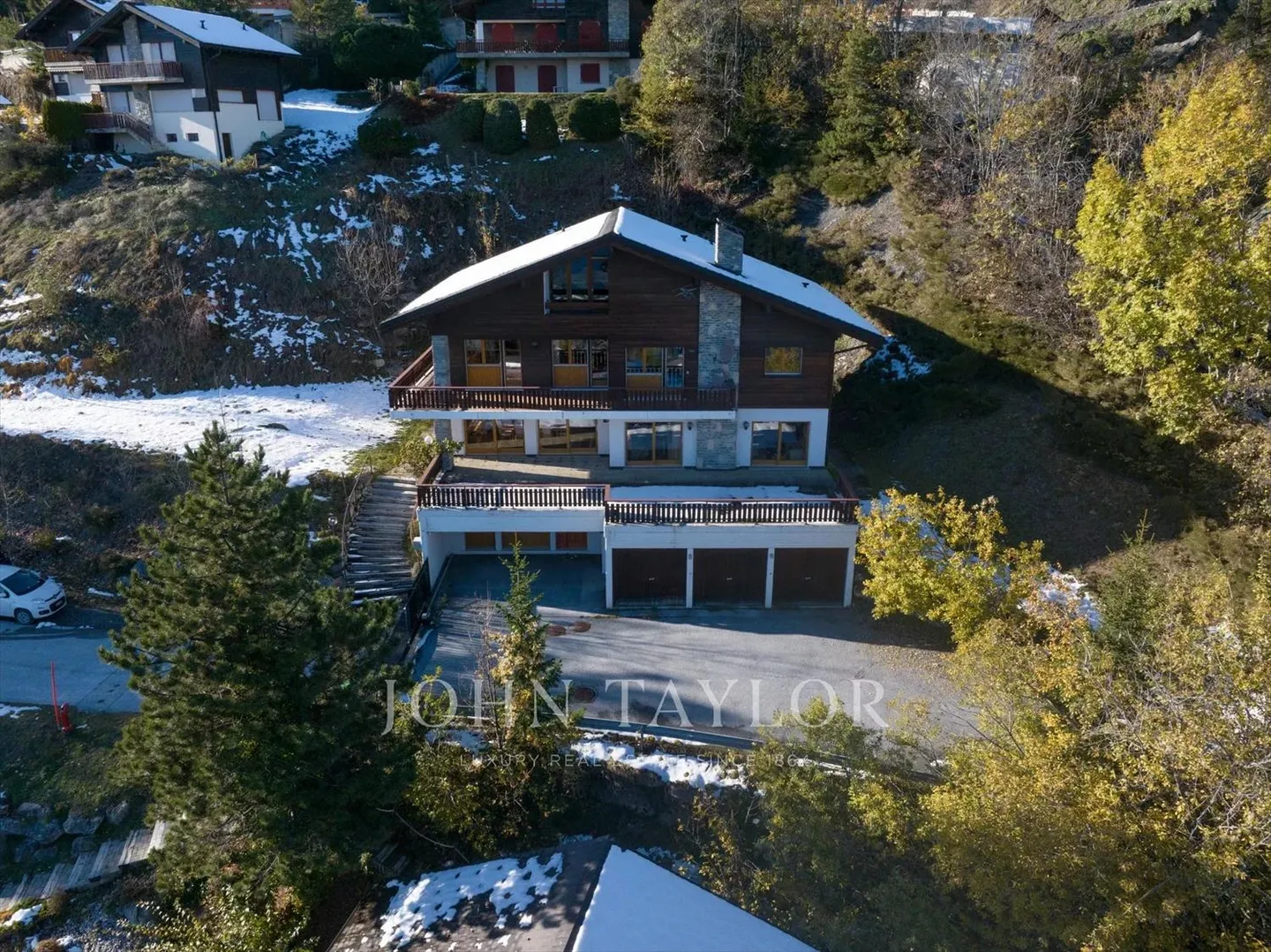 Chalet 9 stanze - Foto 3 di 13