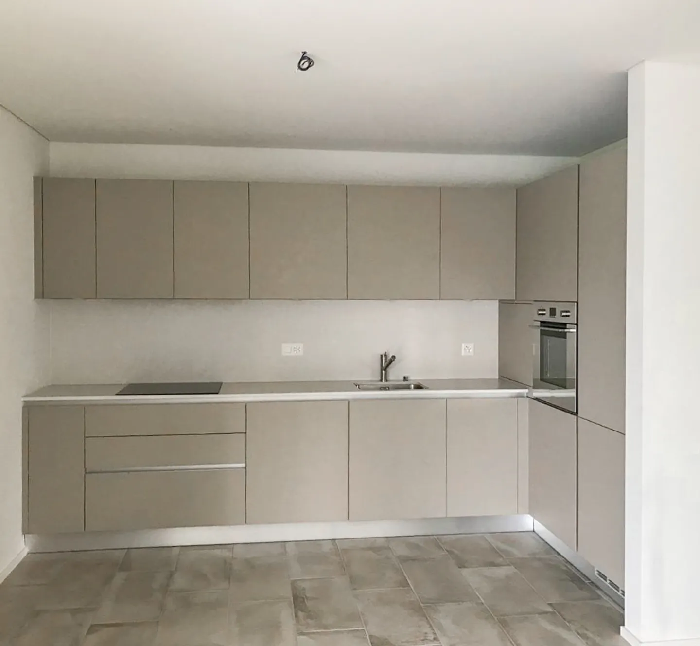 Appartement moderne 3.5 pièces - Photo 2 sur 7