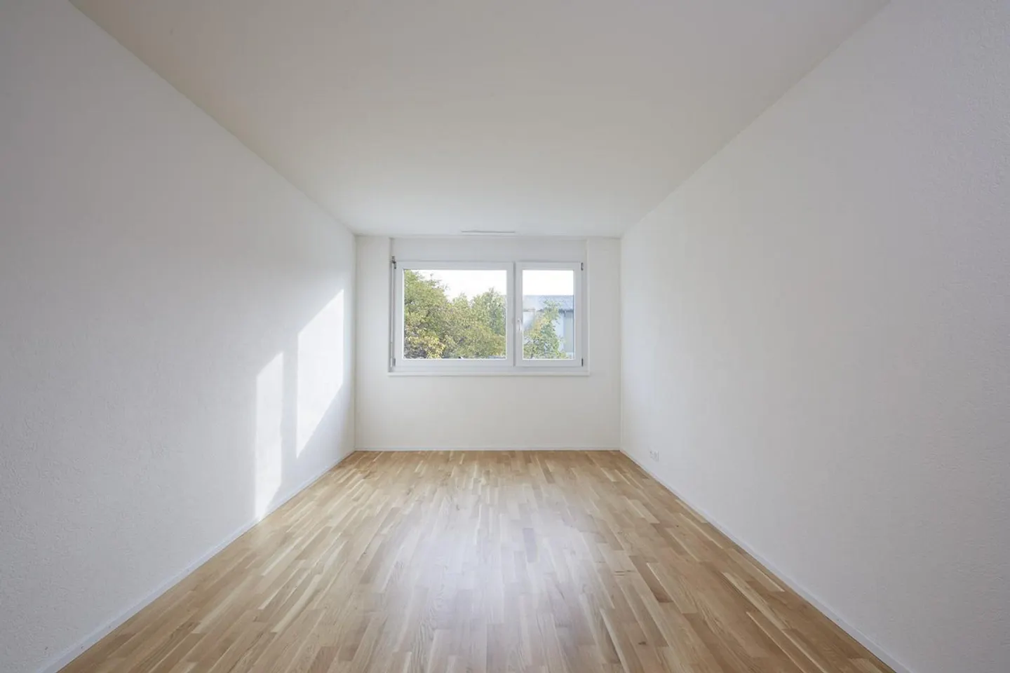 Appartement lumineux avec coin salon de jardin confortable - Photo 6 sur 10