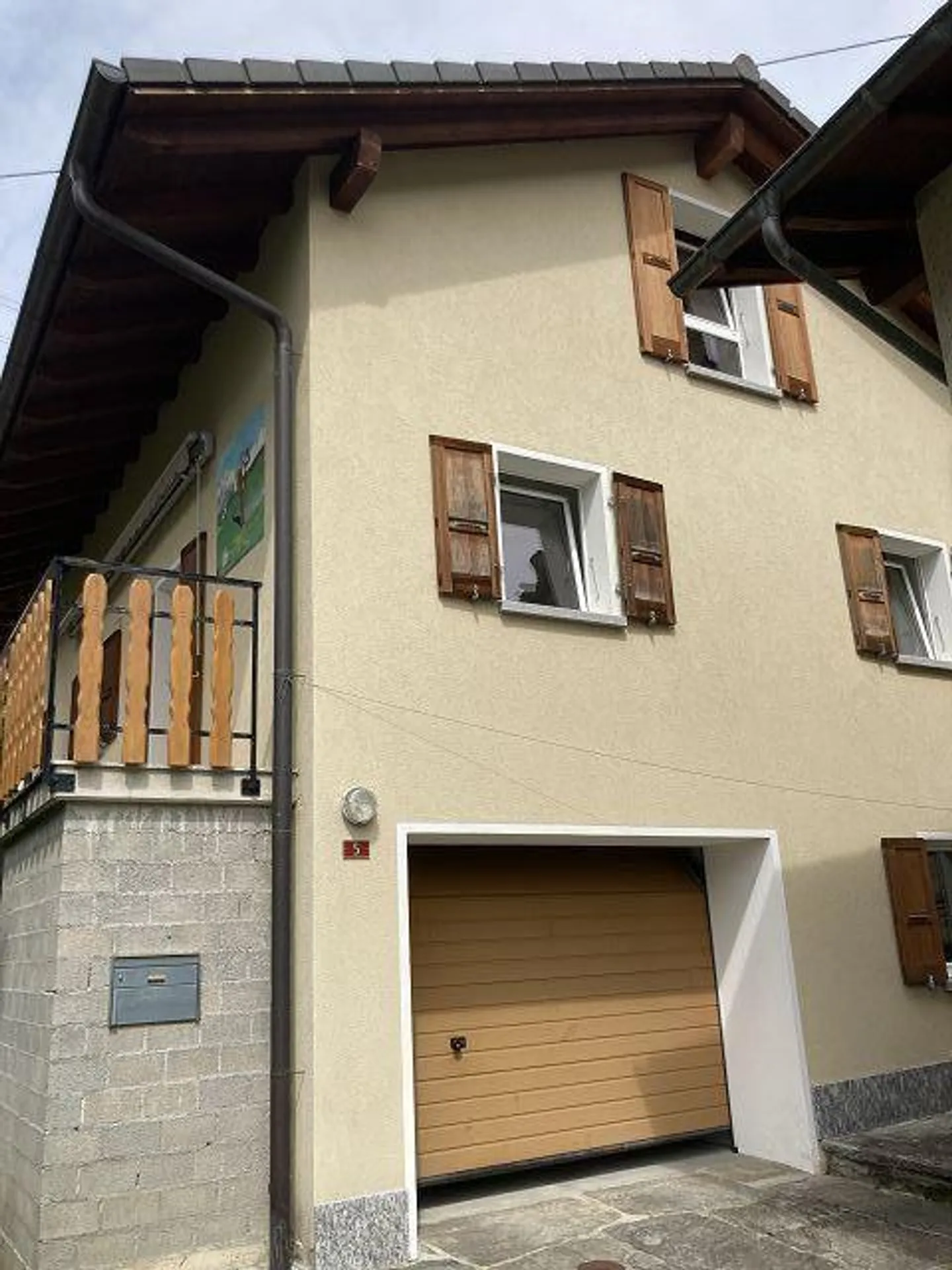 Maison de village de 4 pièces avec garage - Photo 1 sur 23