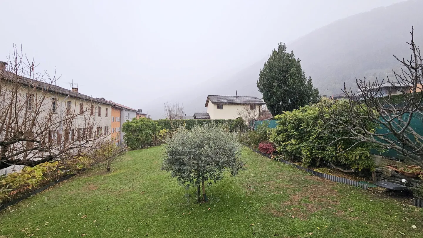 SINGLE-FAMILY HOUSE IN BEDANO - Photo 14 of 15