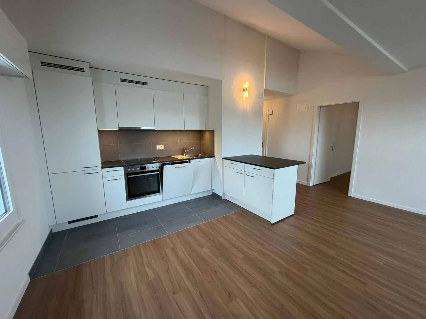 Appartement rénové au dernier étage - Photo 6 sur 6