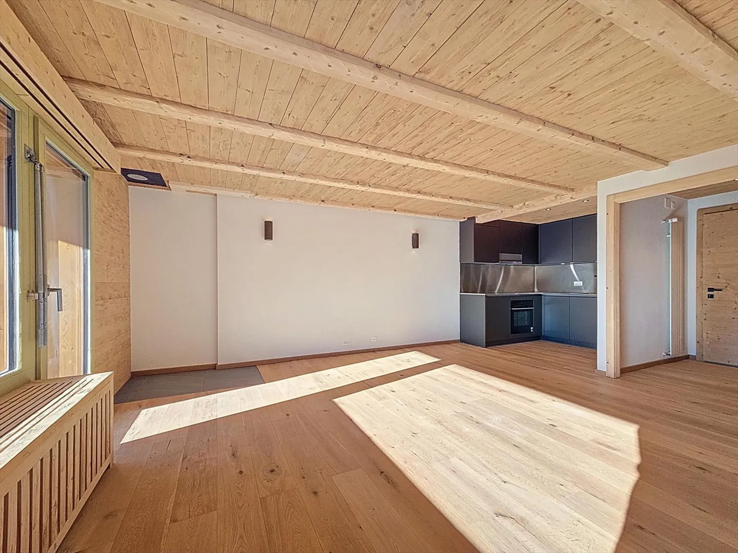 2-room apartment - Photo 3 of 13