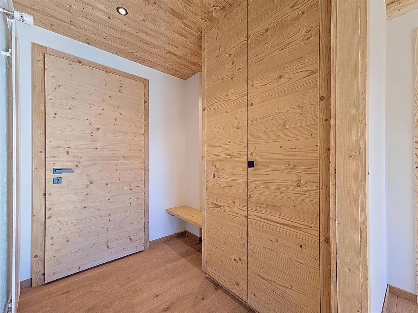 2-room apartment - Photo 8 of 13