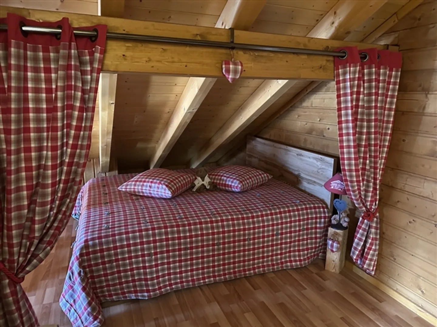 «Ein einzigartiges Objekt, das Sie verführen wird.» - Foto 9 von 20