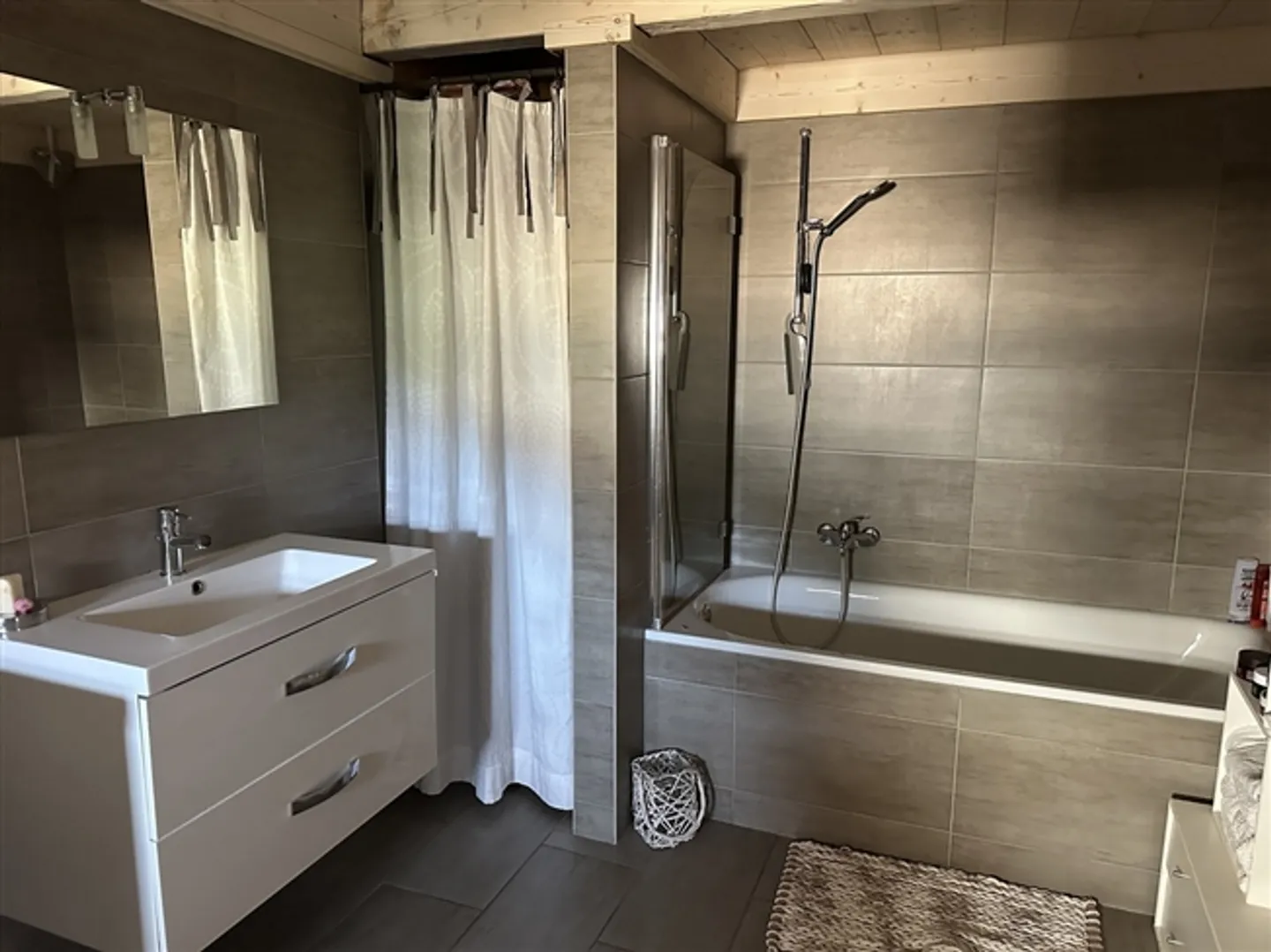 «Ein einzigartiges Objekt, das Sie verführen wird.» - Foto 12 von 20