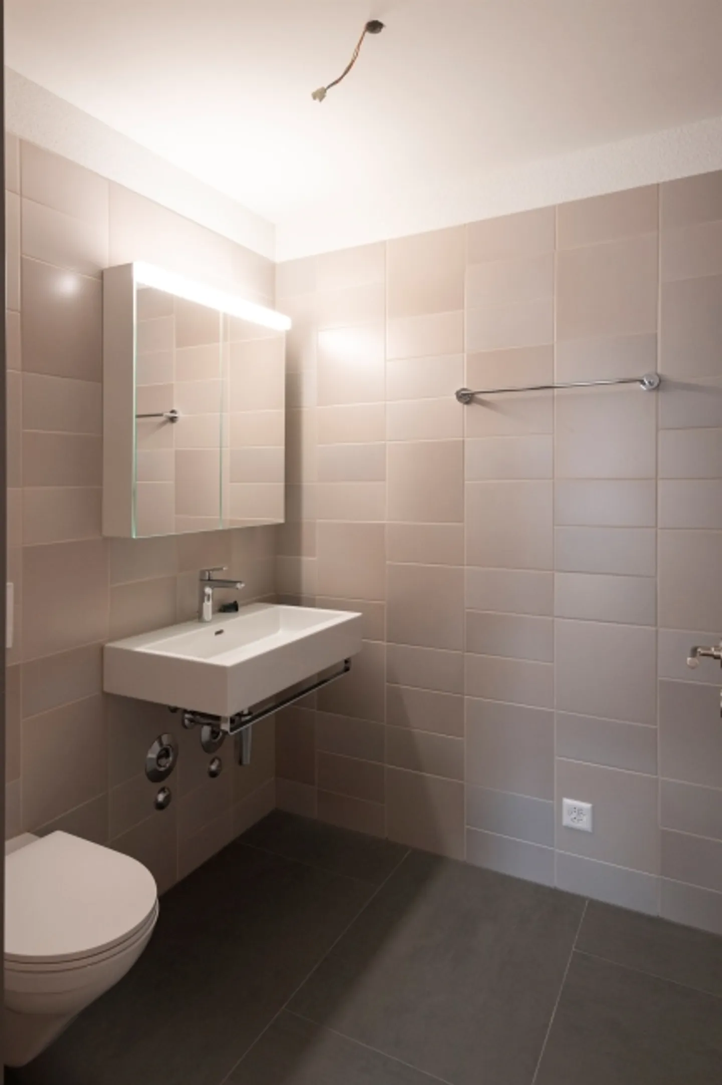 Moderne Wohnung in Zürich - Foto 2 von 12