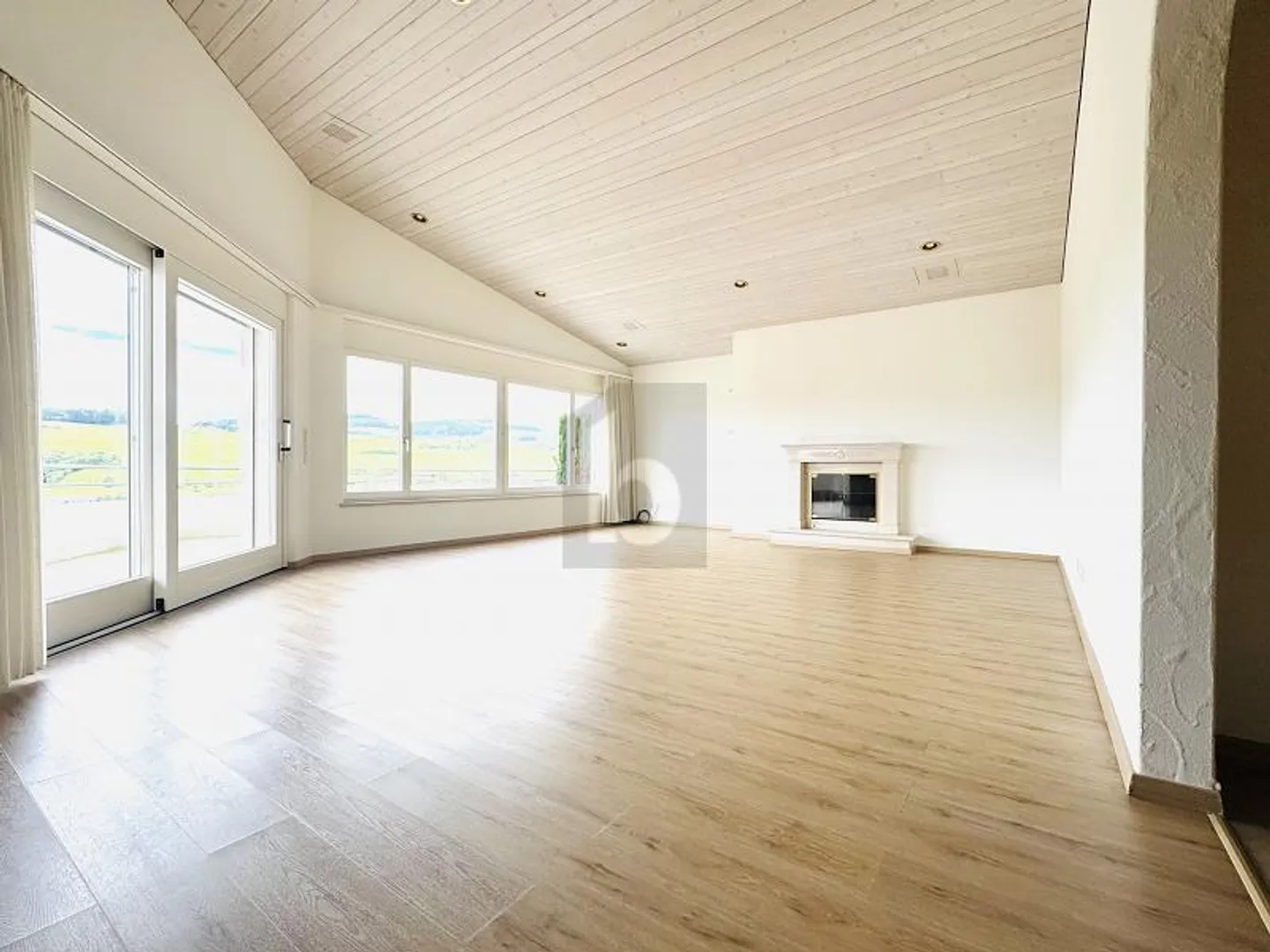 UNIQUE WITH MAGNIFICENT LAKE VIEW - Photo 1 of 6