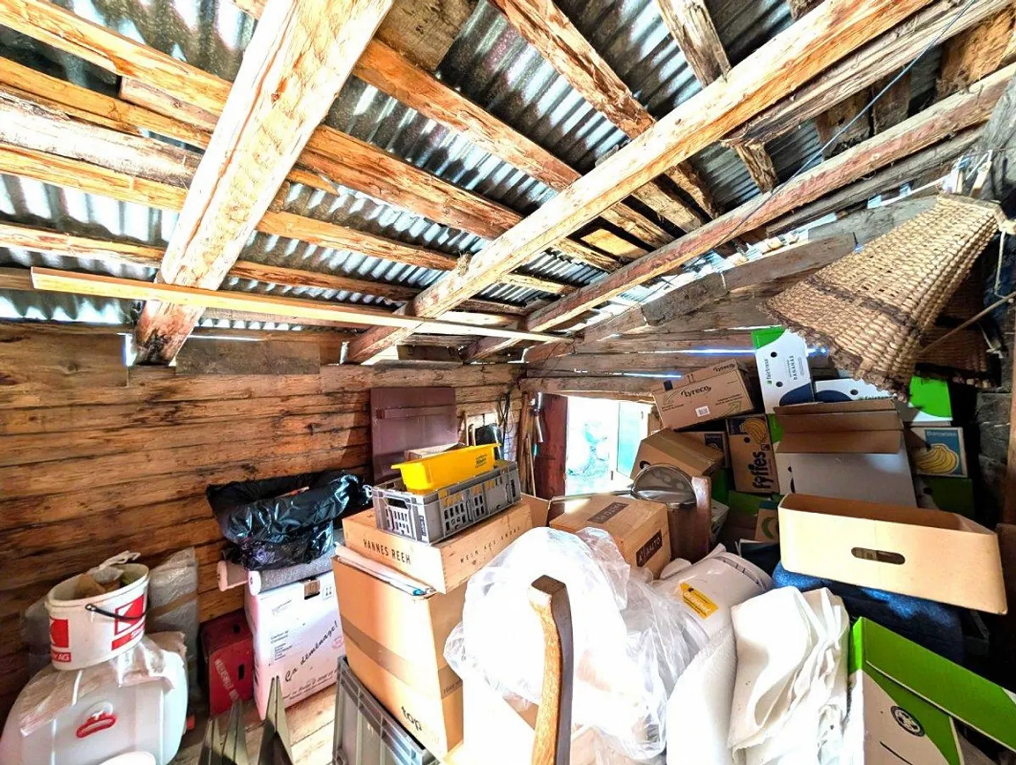 Stalla-Fienile nello stile tipico del Vallese - Foto 6 di 9