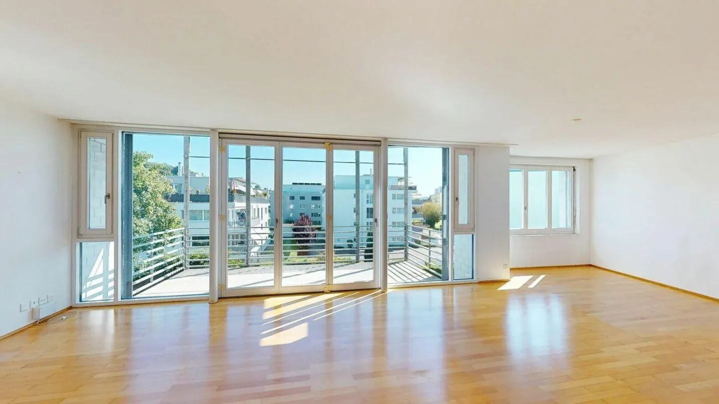 Your Sunny Home for Comfort - Photo 4 of 12