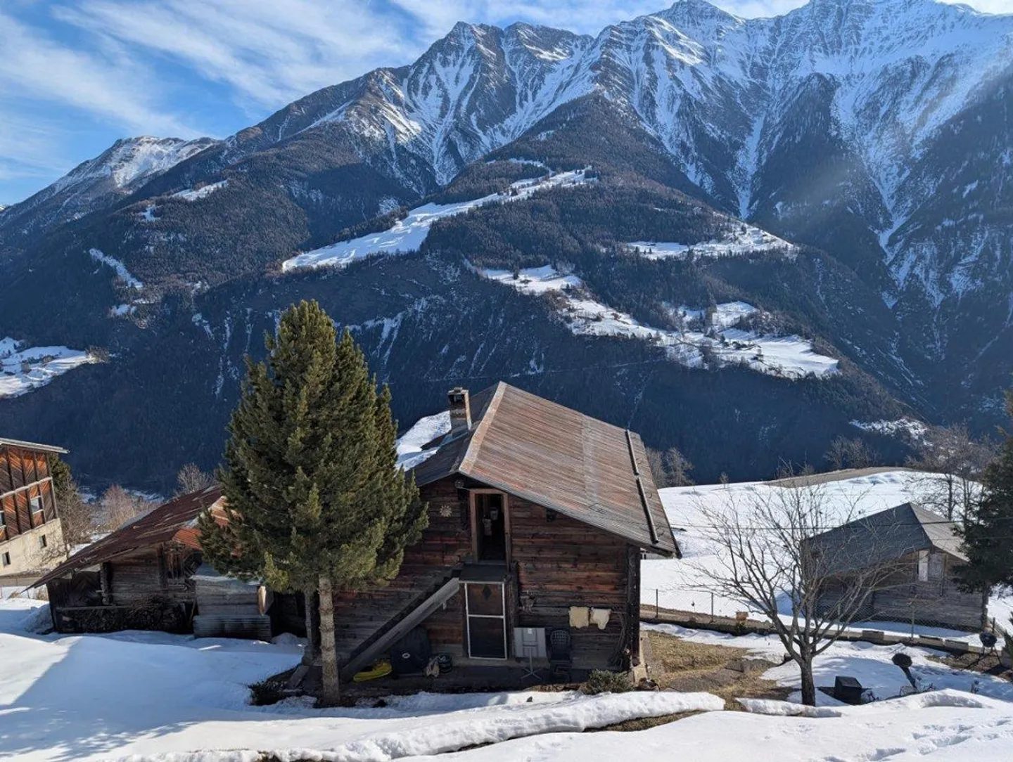 Stalla-Fienile nello stile tipico del Vallese - Foto 8 di 9