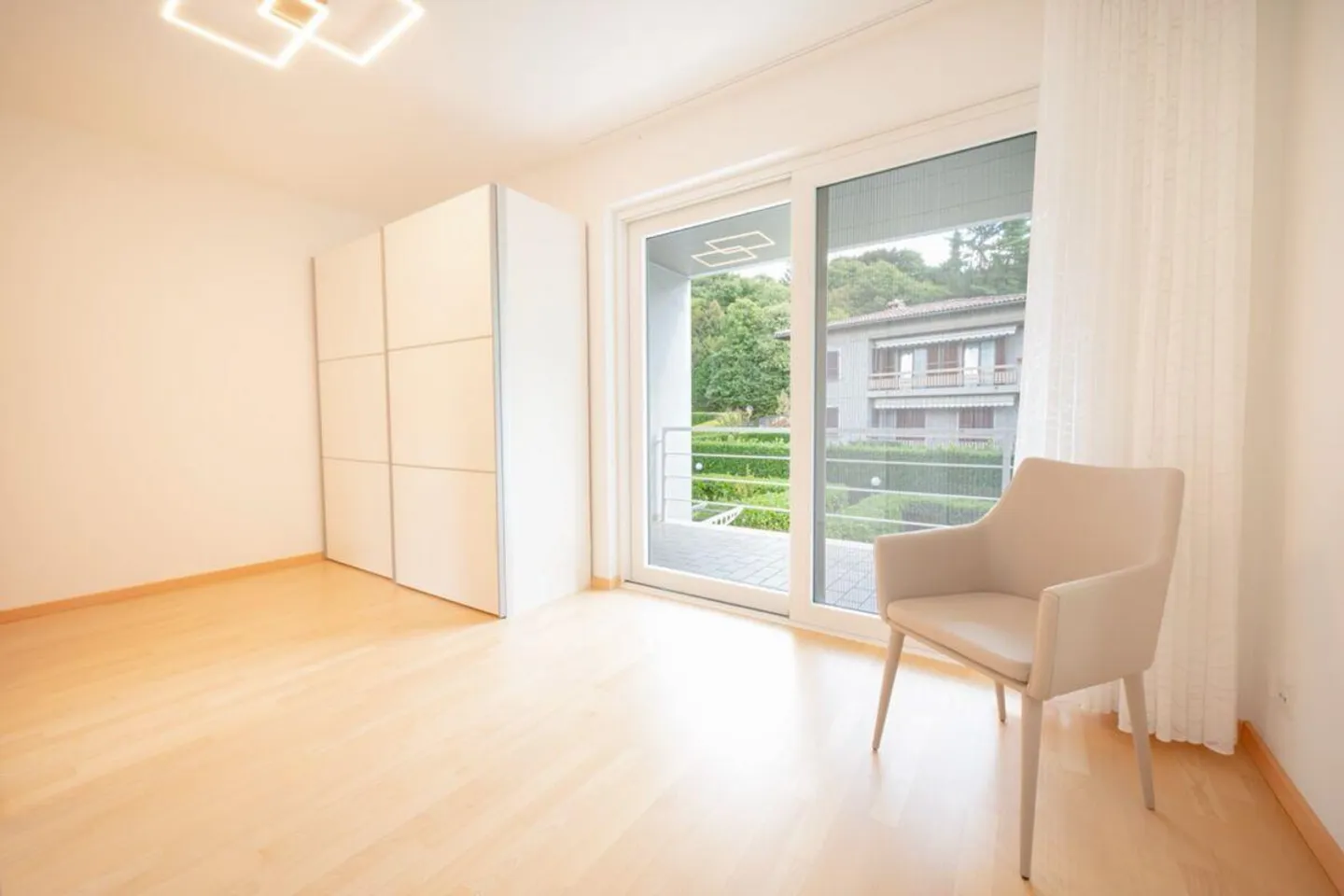 Appartement maisonette élégant avec double jardin à Montagnola - Photo 9 sur 14