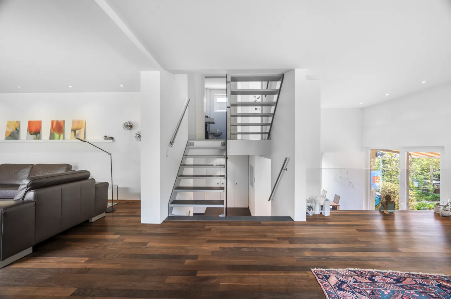 Exclusive End Row House with Expanded Space Concept - Photo 4 of 12