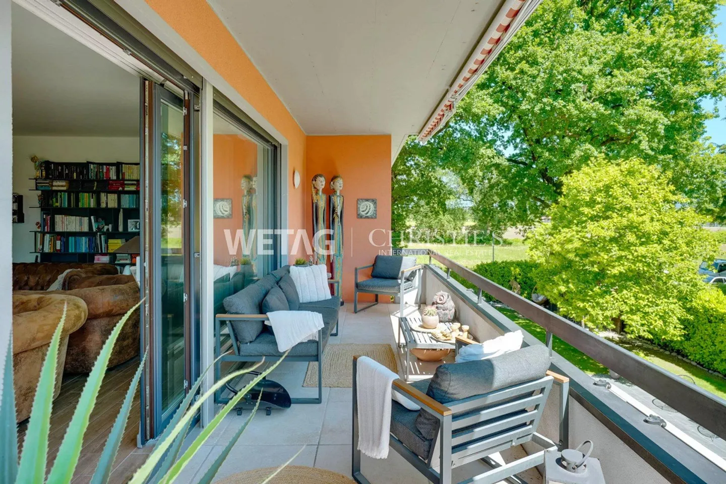 Ascona : Appartement exclusif avec terrasse spacieuse, idéal aussi comme résidence de vacances, à vendre - Photo 2 sur 10