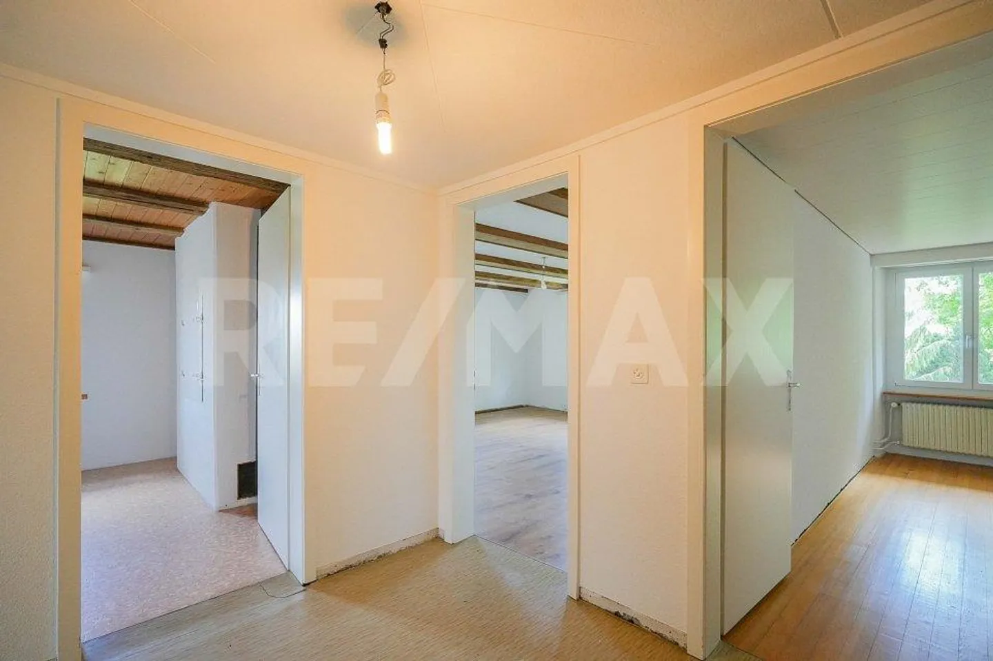 Charmantes freistehendes Haus - Foto 11 von 13