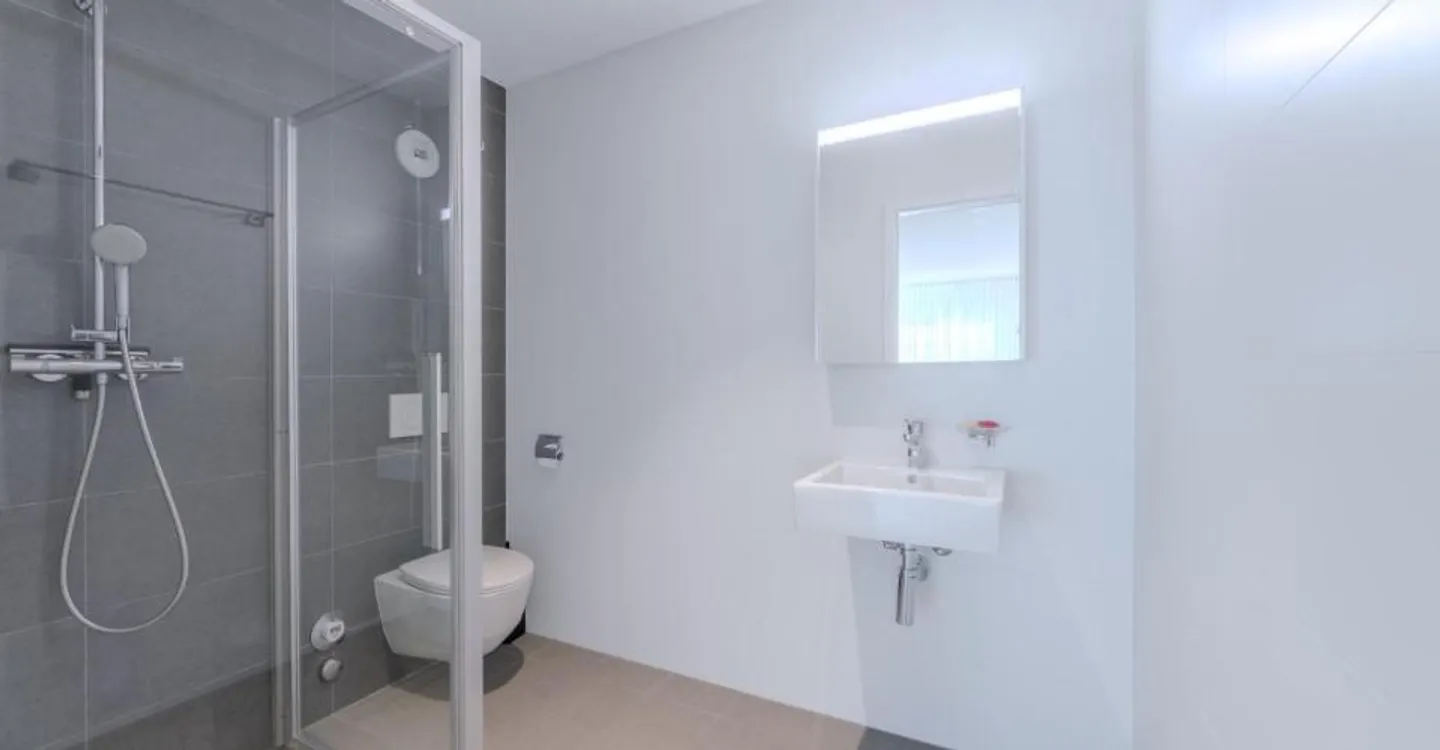 Appartement moderne avec loggia - Photo 9 sur 11