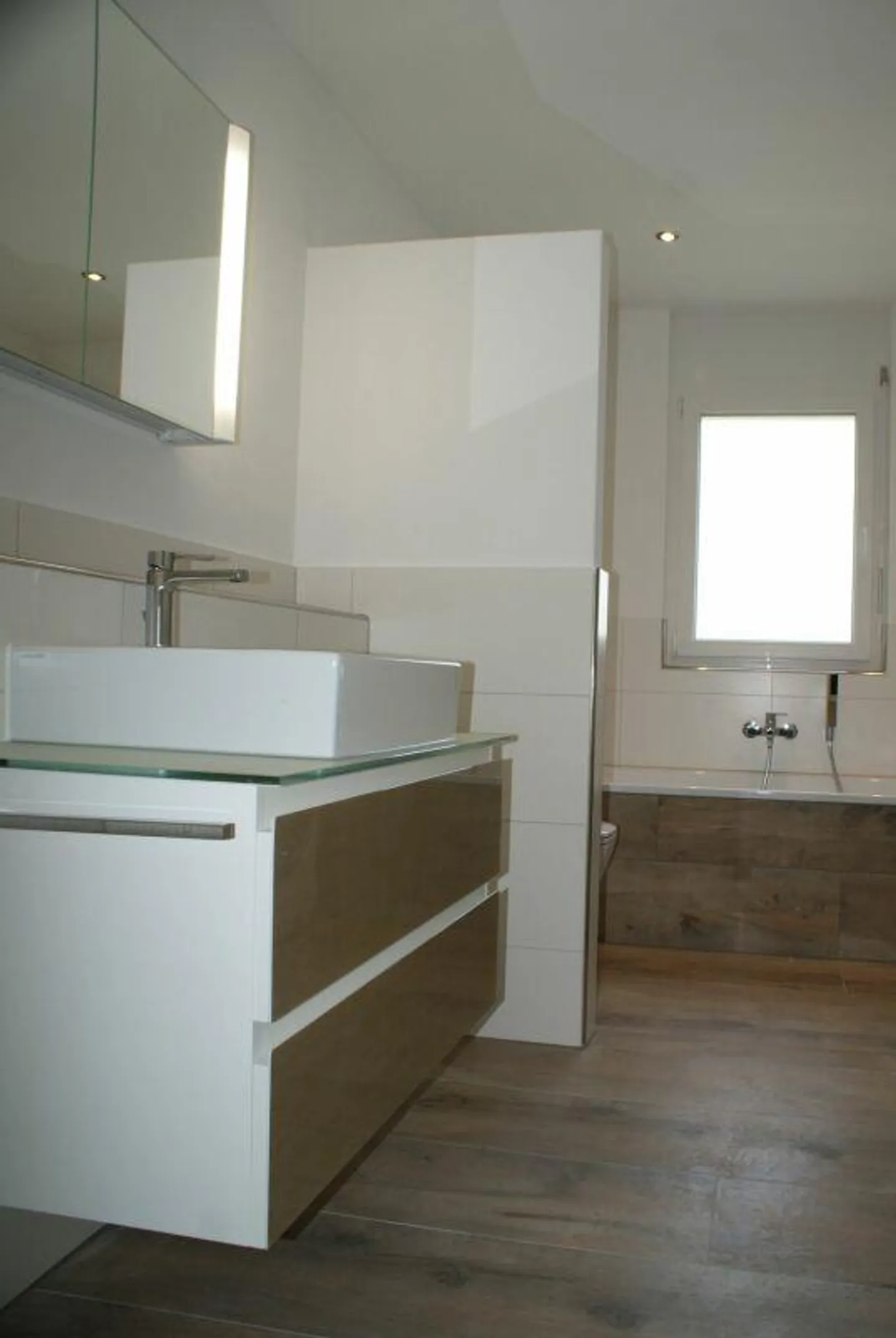 Appartement sous les combles calme de 3,5 pièces avec terrasse ensoleillée de 20m2 - Photo 8 sur 13