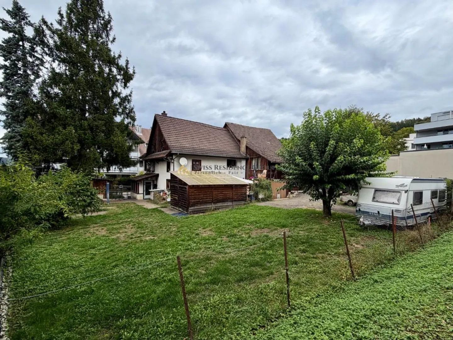 Unique Investment Opportunity in Prime Location: 10-Room Farmhouse - Photo 5 of 7