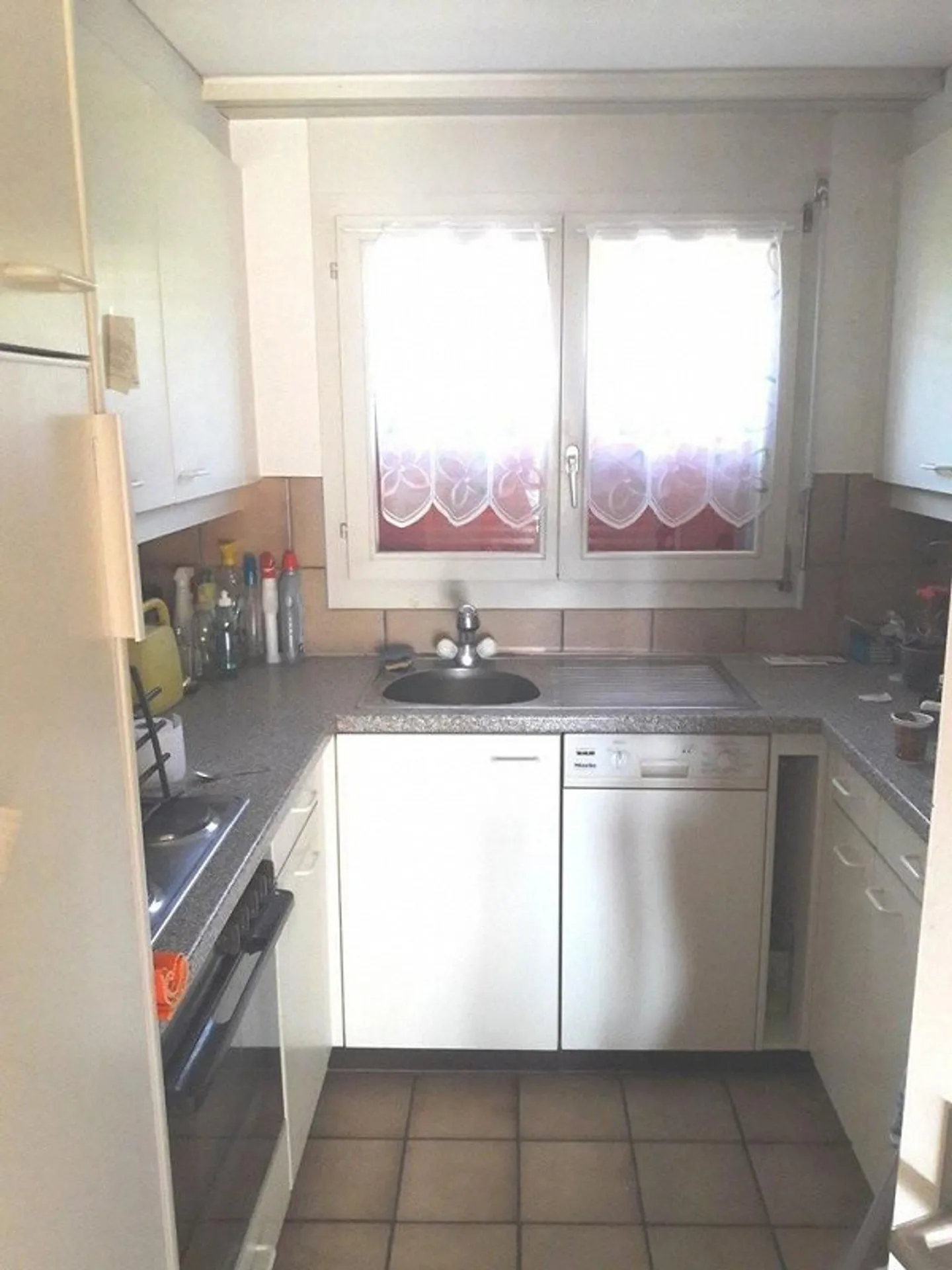 Charmantes Bijou im Grünen - 1.5-Zimmer-Wohnung mit Dachsitzplatz - Foto 3 von 6