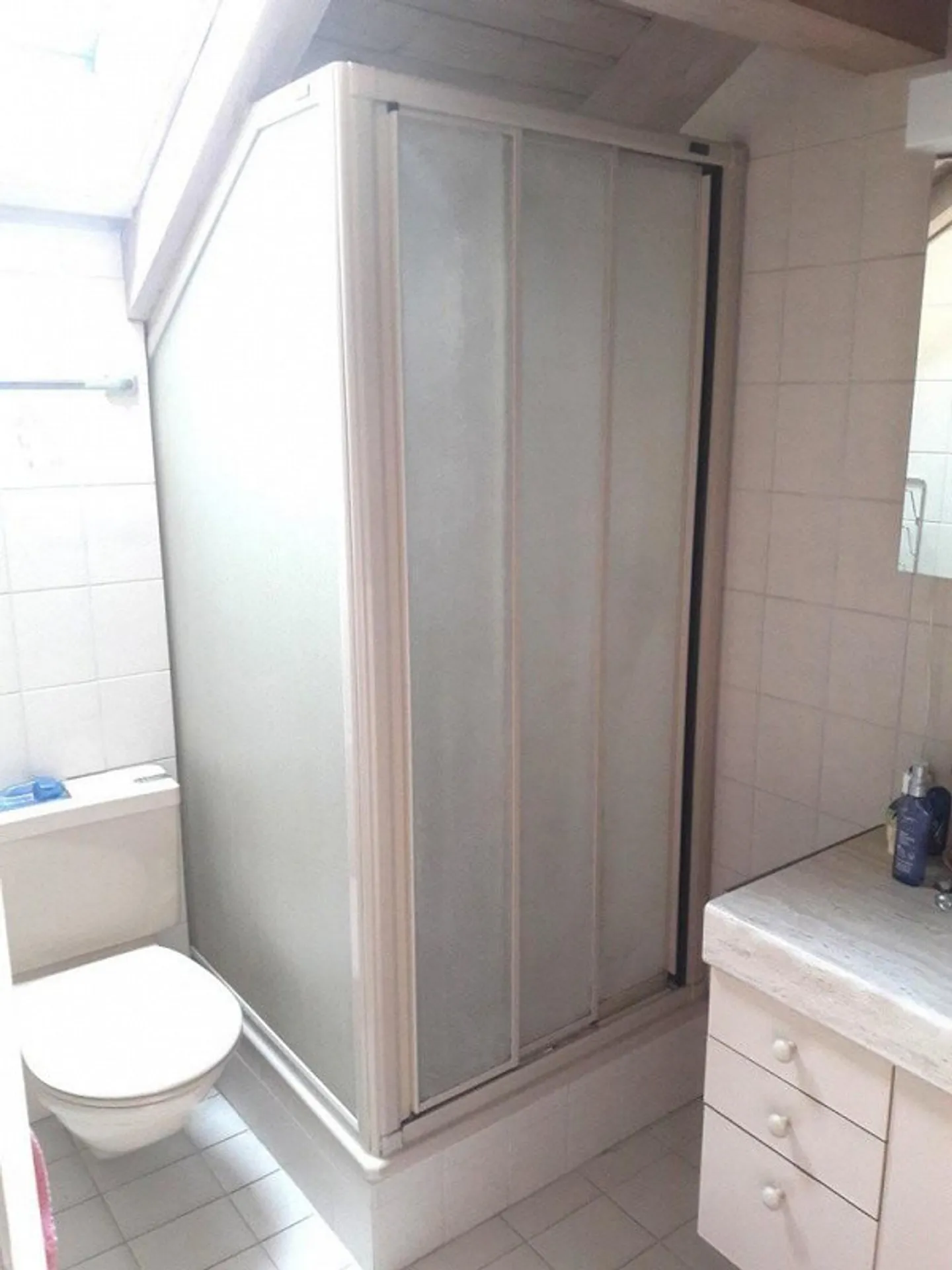 Charmantes Bijou im Grünen - 1.5-Zimmer-Wohnung mit Dachsitzplatz - Foto 4 von 6
